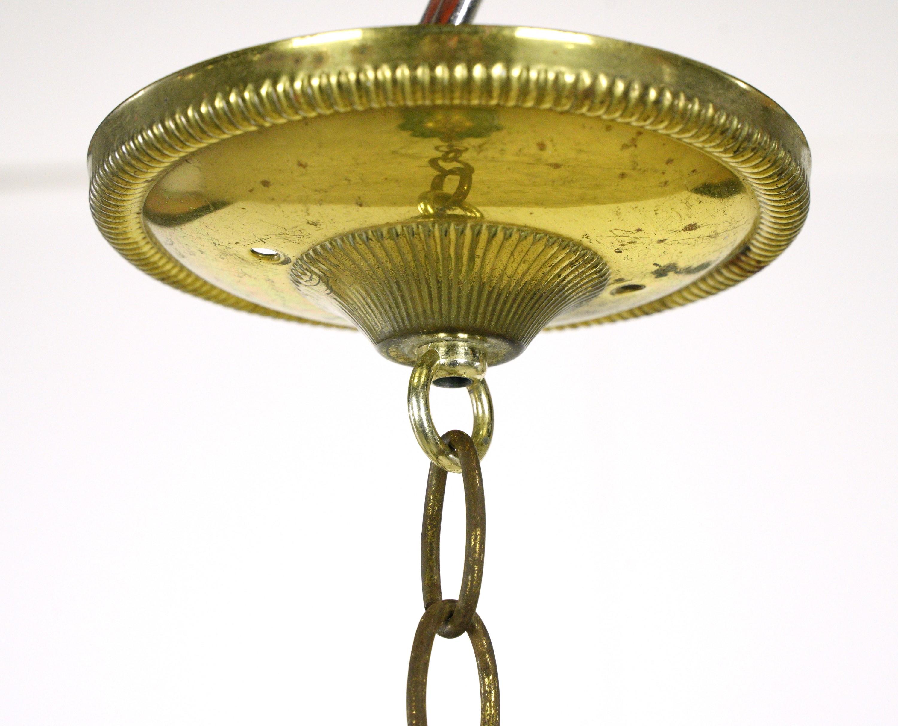 Brass Chain Ruffled Green Glass Shade Pendant Light For Sale 7