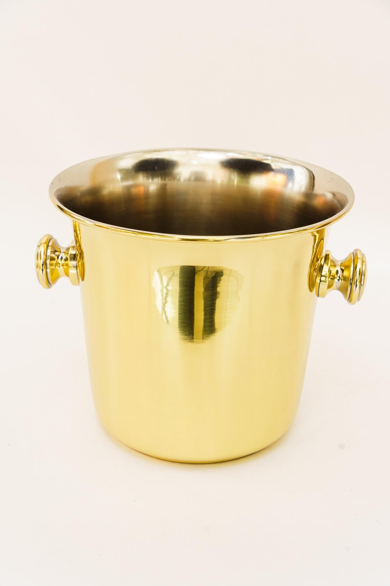 Brass Champagne Bucket vienna around 1950s In Good Condition For Sale In Wien, AT