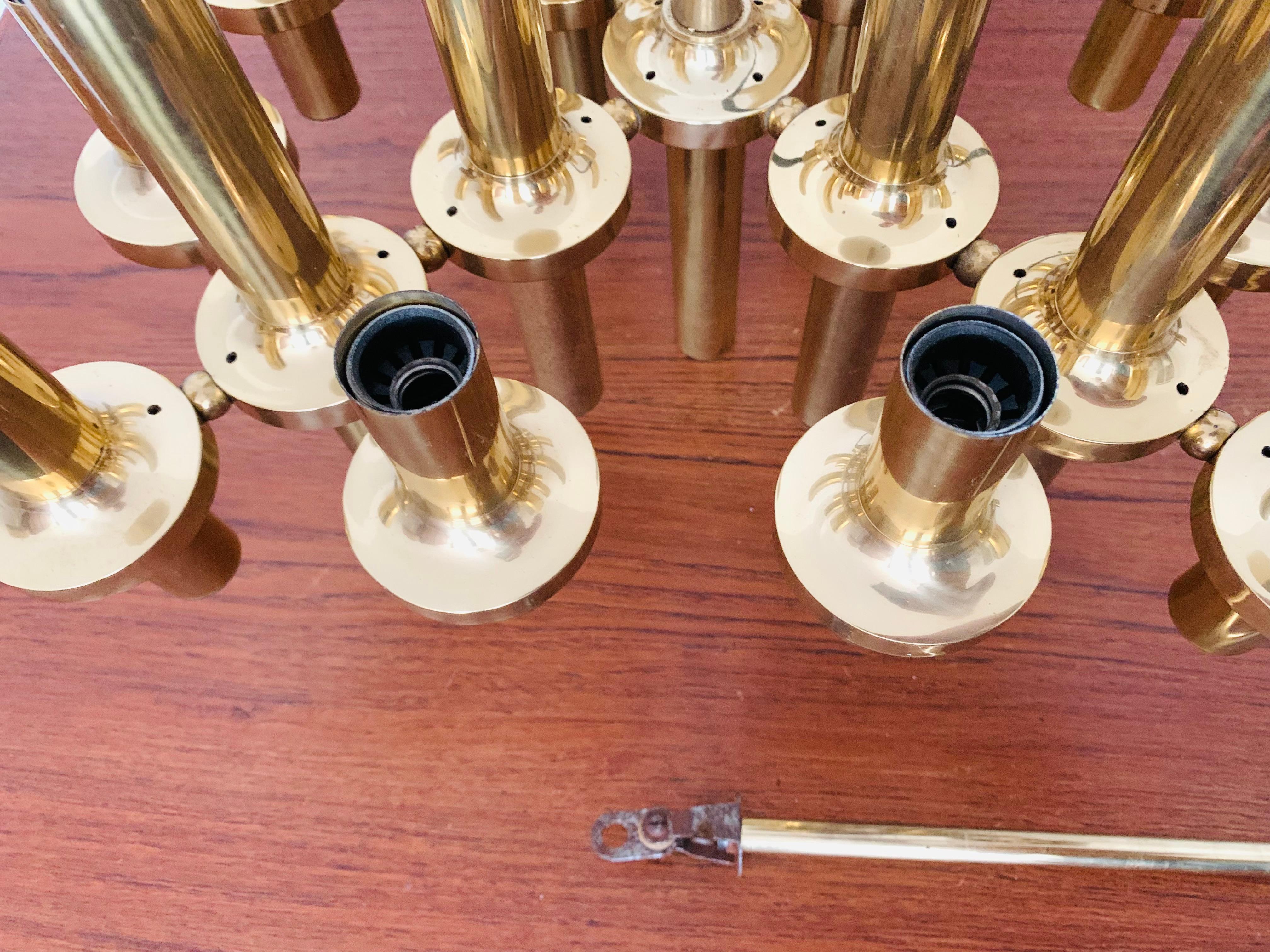 Brass Chandelier by Gaetano Sciolari For Sale 11