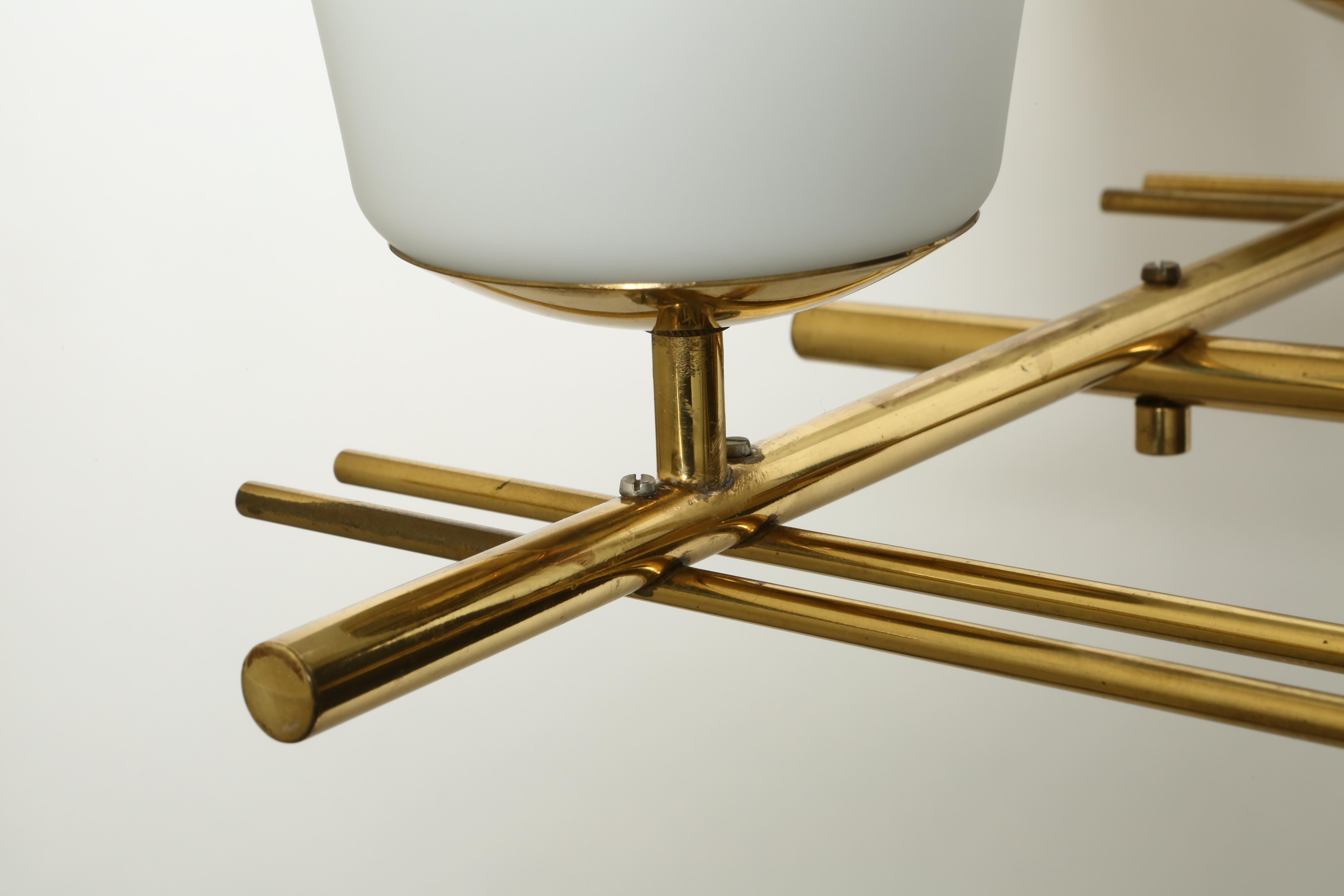 Metà XX secolo Lampadario in ottone di Itsu, Finlandia 1960 in vendita