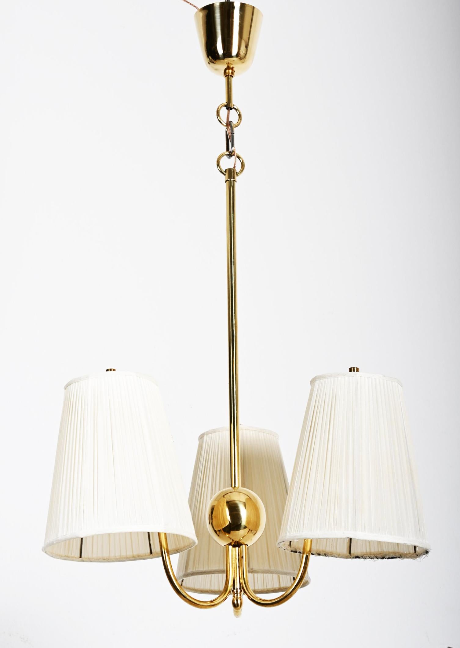 Lampadario in ottone di Josef Frank per J&T. Kalmar In condizioni buone in vendita a Vienna, AT