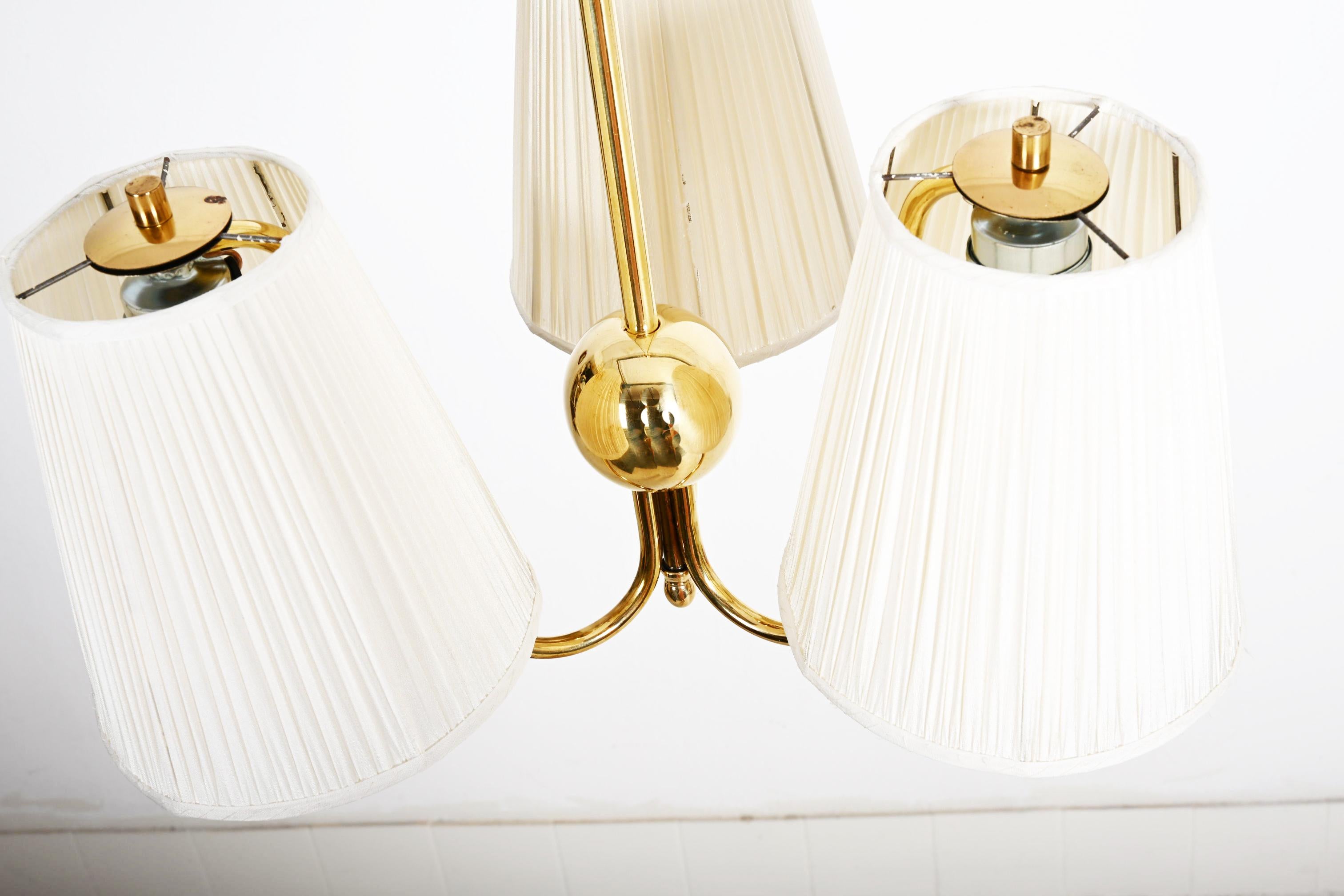 Lampadario in ottone di Josef Frank per J&T. Kalmar in vendita 2