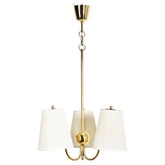 Chandeliers and Pendants