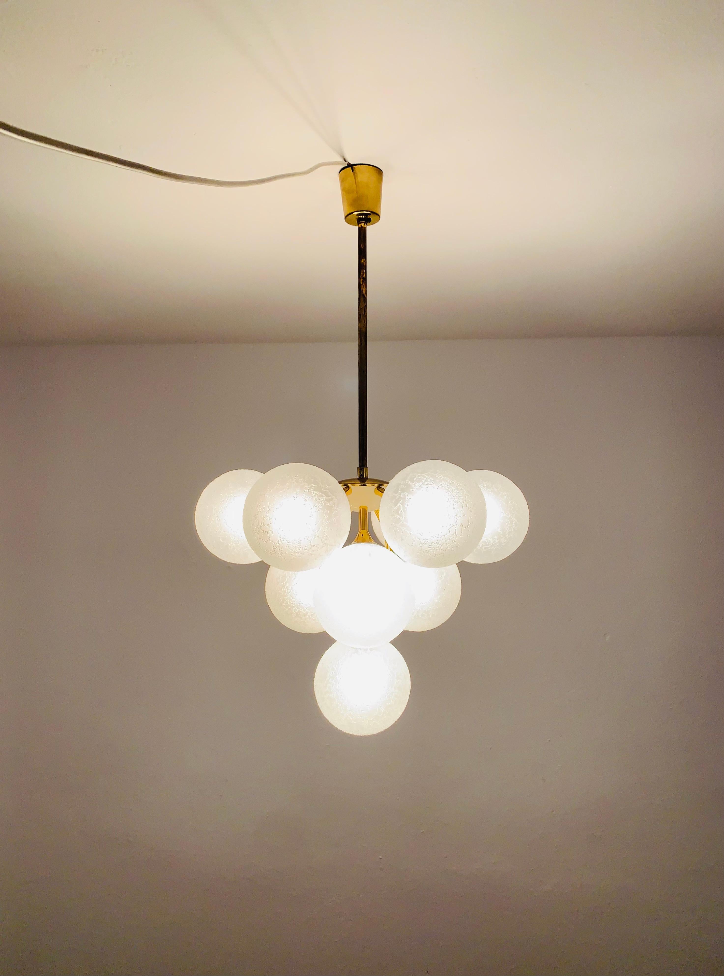 Lampadario in ottone in vendita 4