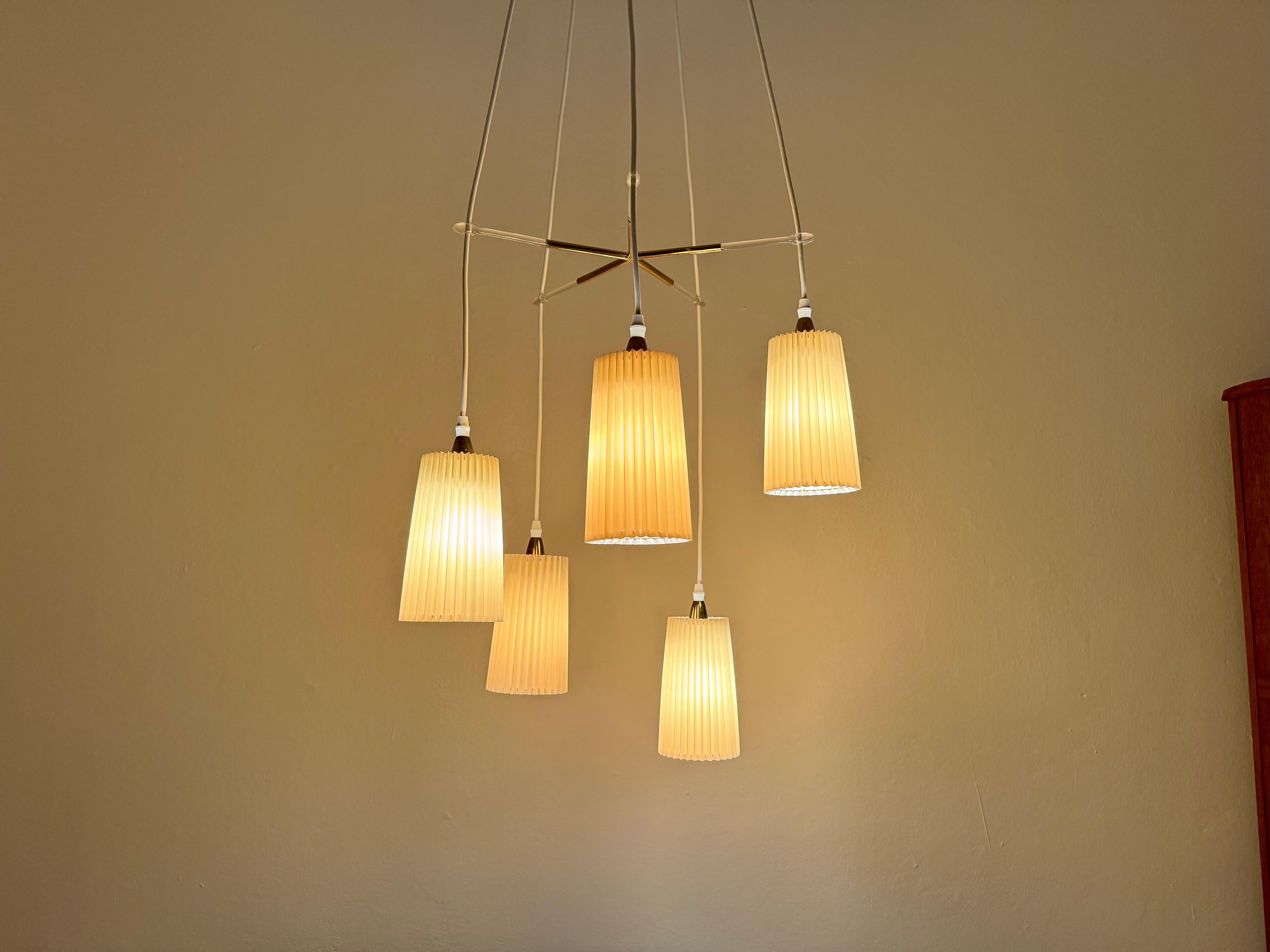 Messing-Kronleuchter im Angebot 5