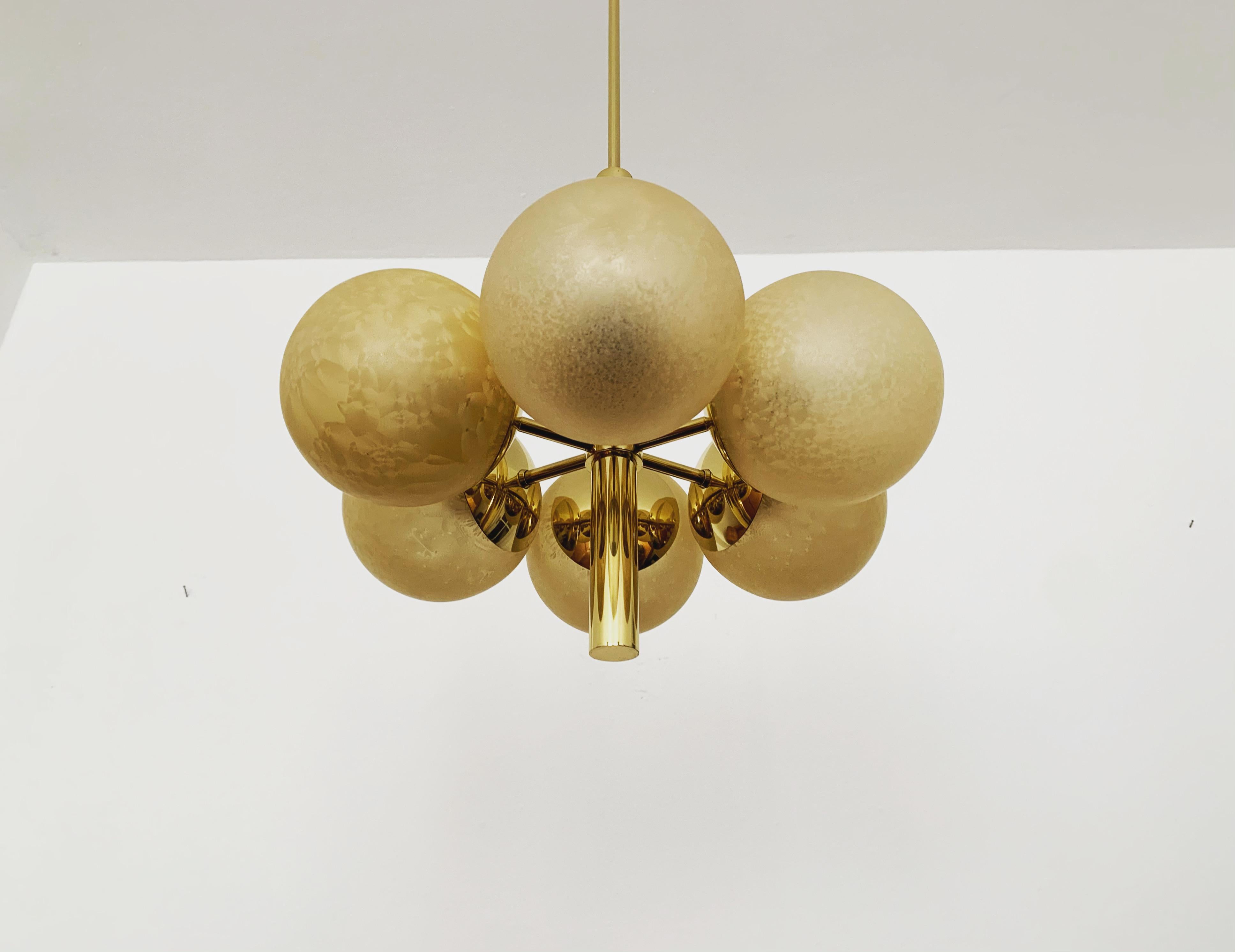 Space Age Lampadario in ottone di Kaiser Leuchten in vendita