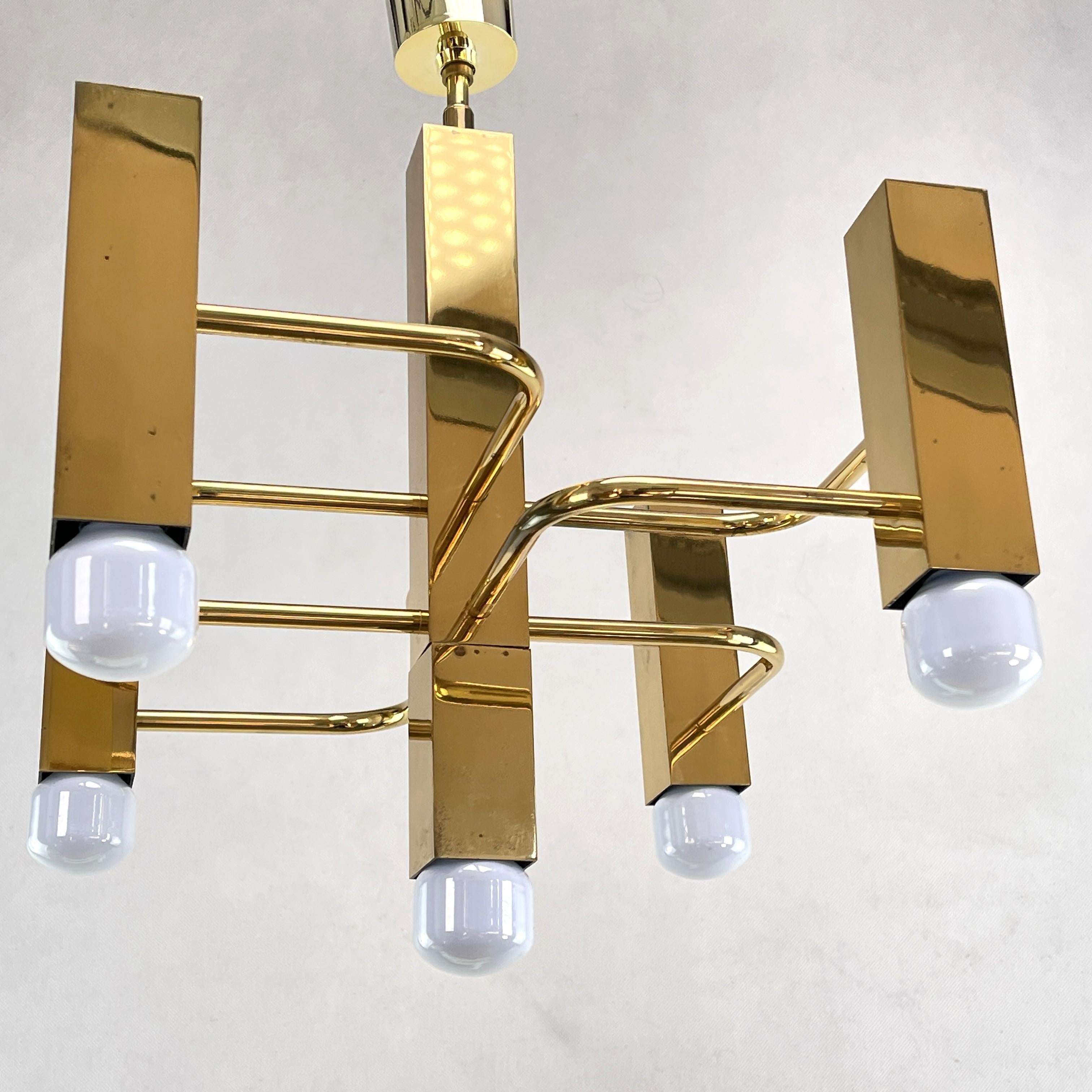 Late 20th Century Brass Chandelier from Sciolari for Boulanger, 1970s For Sale