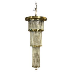 Lustre en laiton des années 1960 attribué à la célèbre verrerie Venini