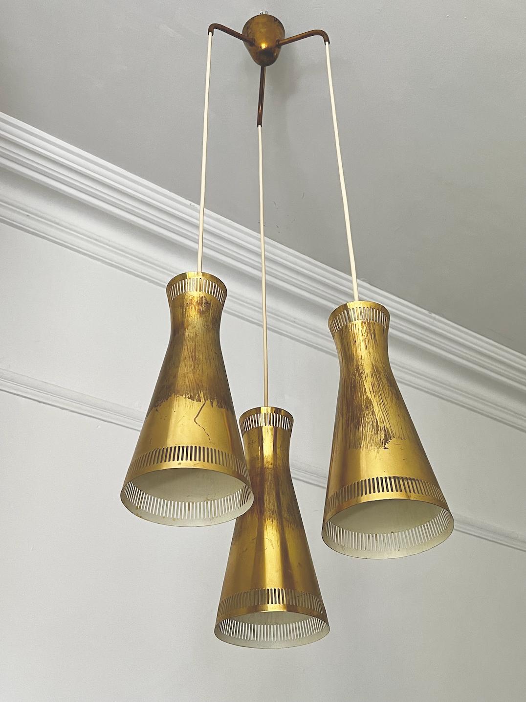 Brass Chandelier, Model ER 94/3, by Itsu of Finland, 1950s In Fair Condition In London, GB