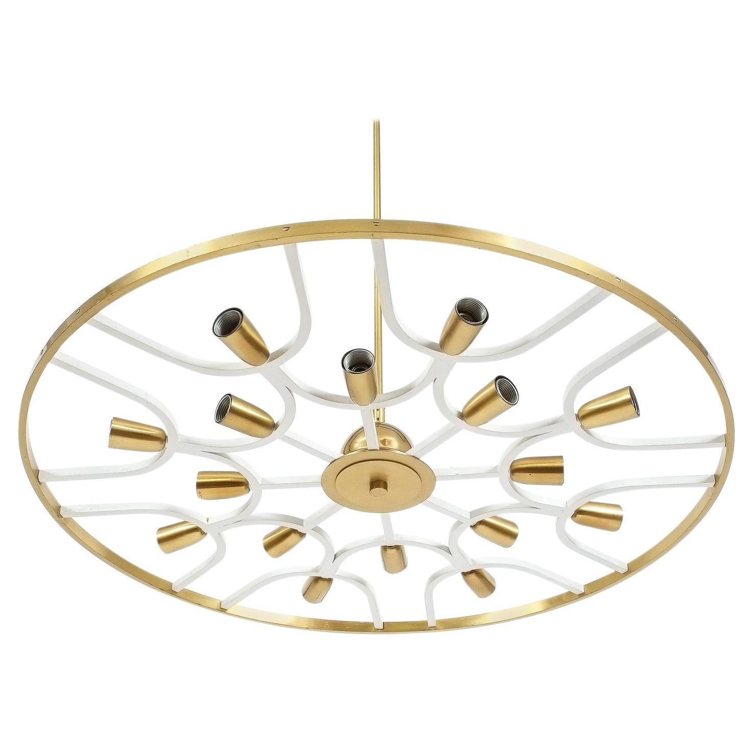 Lustre ou lampe affleurante en laiton, vers 1960