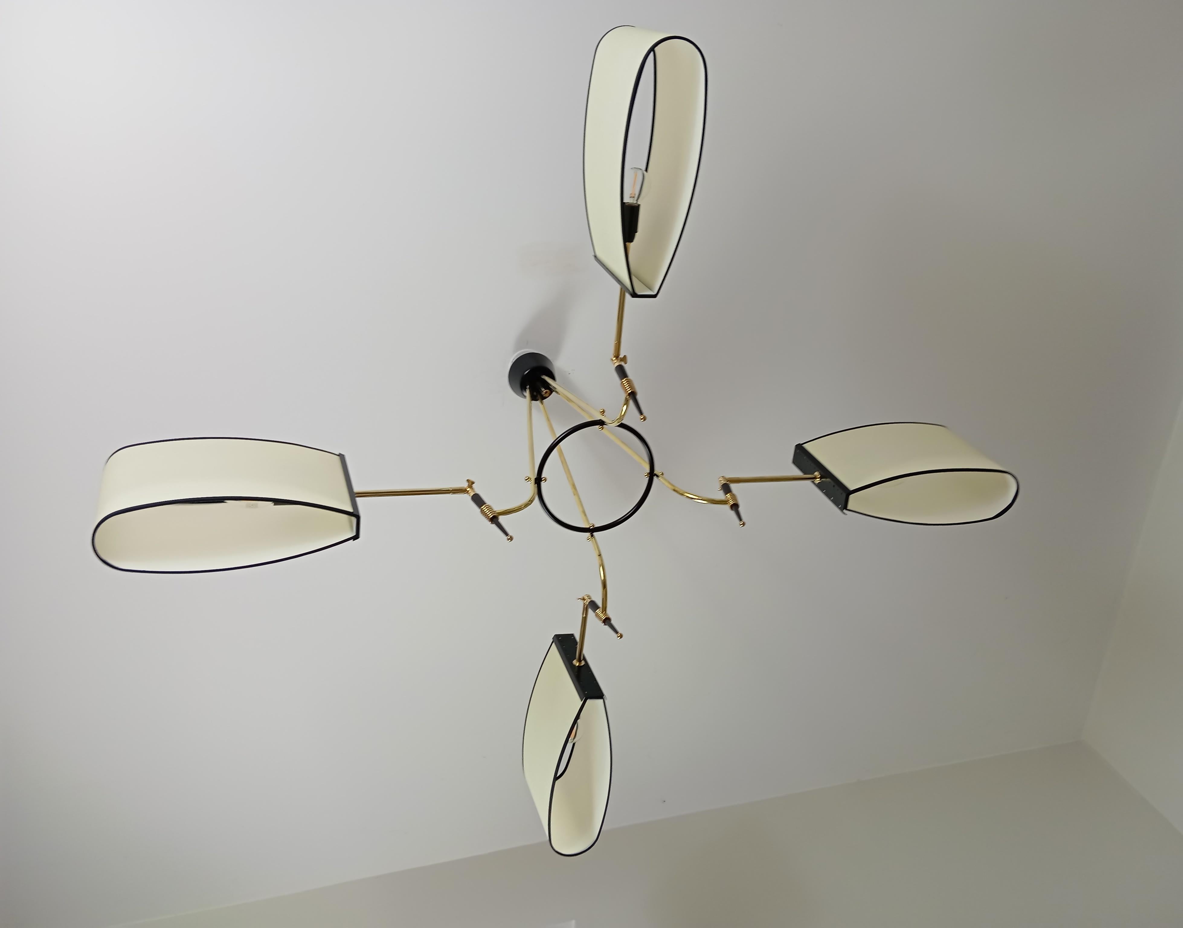 Lampadario in ottone a 4 bracci, Maison Lunel circa 1950 in vendita 6
