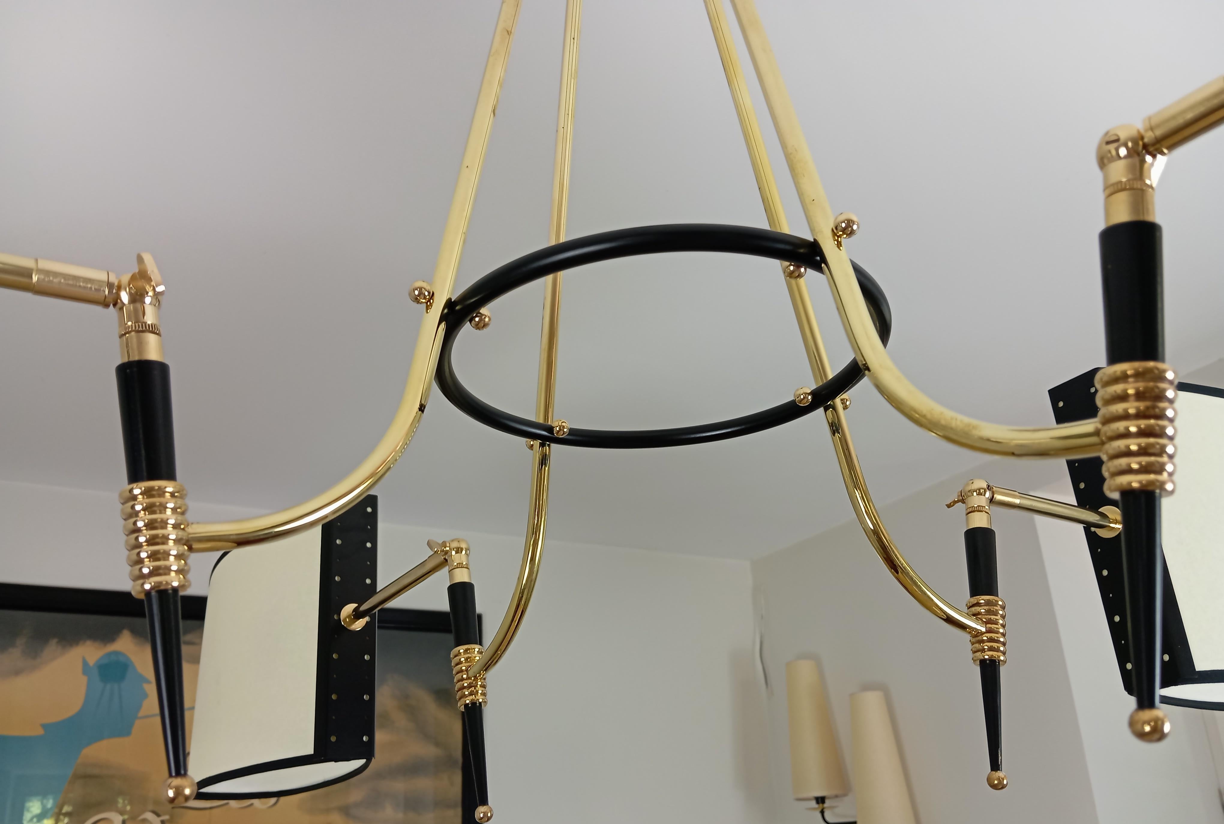 Lampadario in ottone a 4 bracci, Maison Lunel circa 1950 in vendita 8