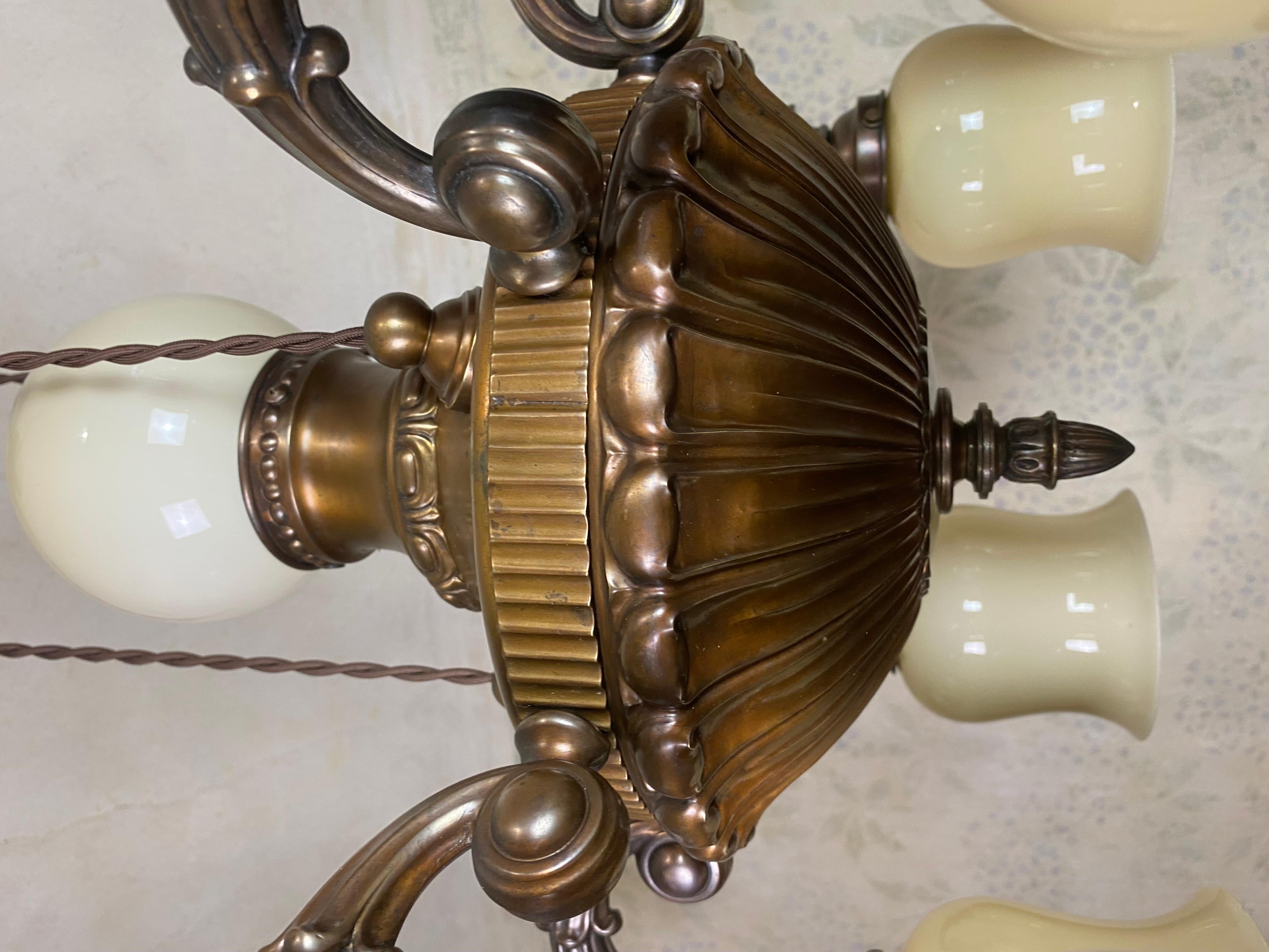Lustre en laiton à patine cuivrée, 1910ca Bon état - En vente à Praha, CZ