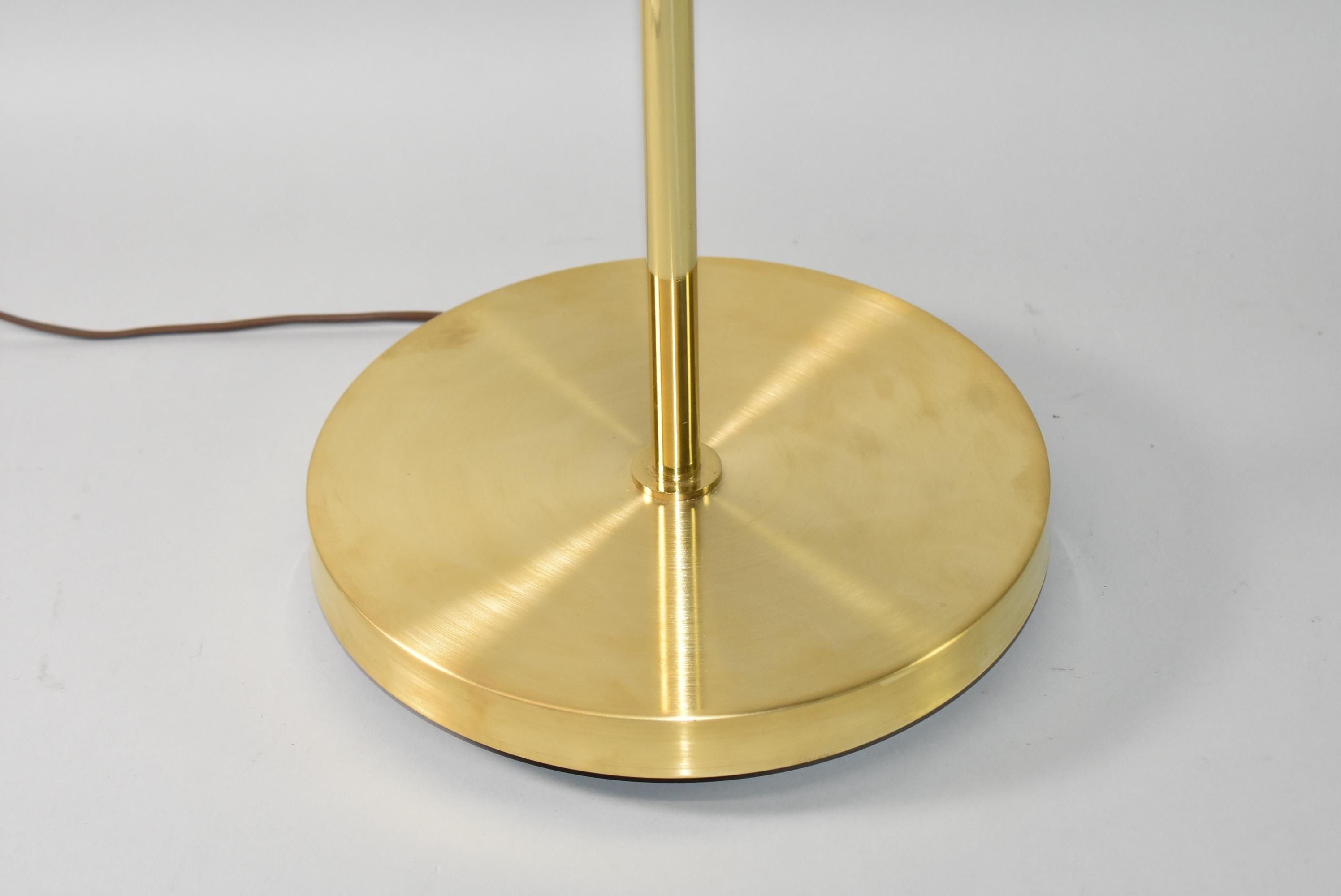 20th Century Brass Chapman Cantilever Floor Lamp 1979 For Sale