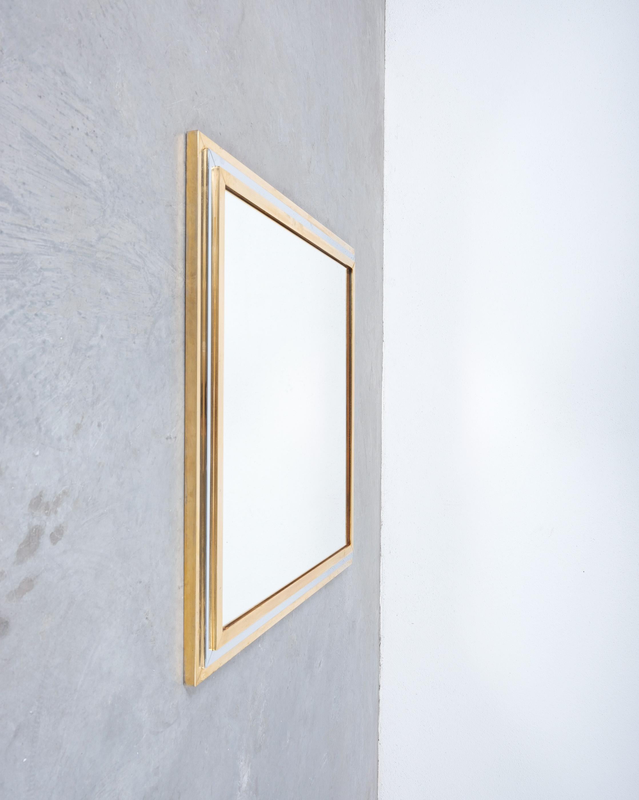 Mid-Century Modern Miroir en laiton et chrome attribué Romeo Rega, Italie, 1970 en vente