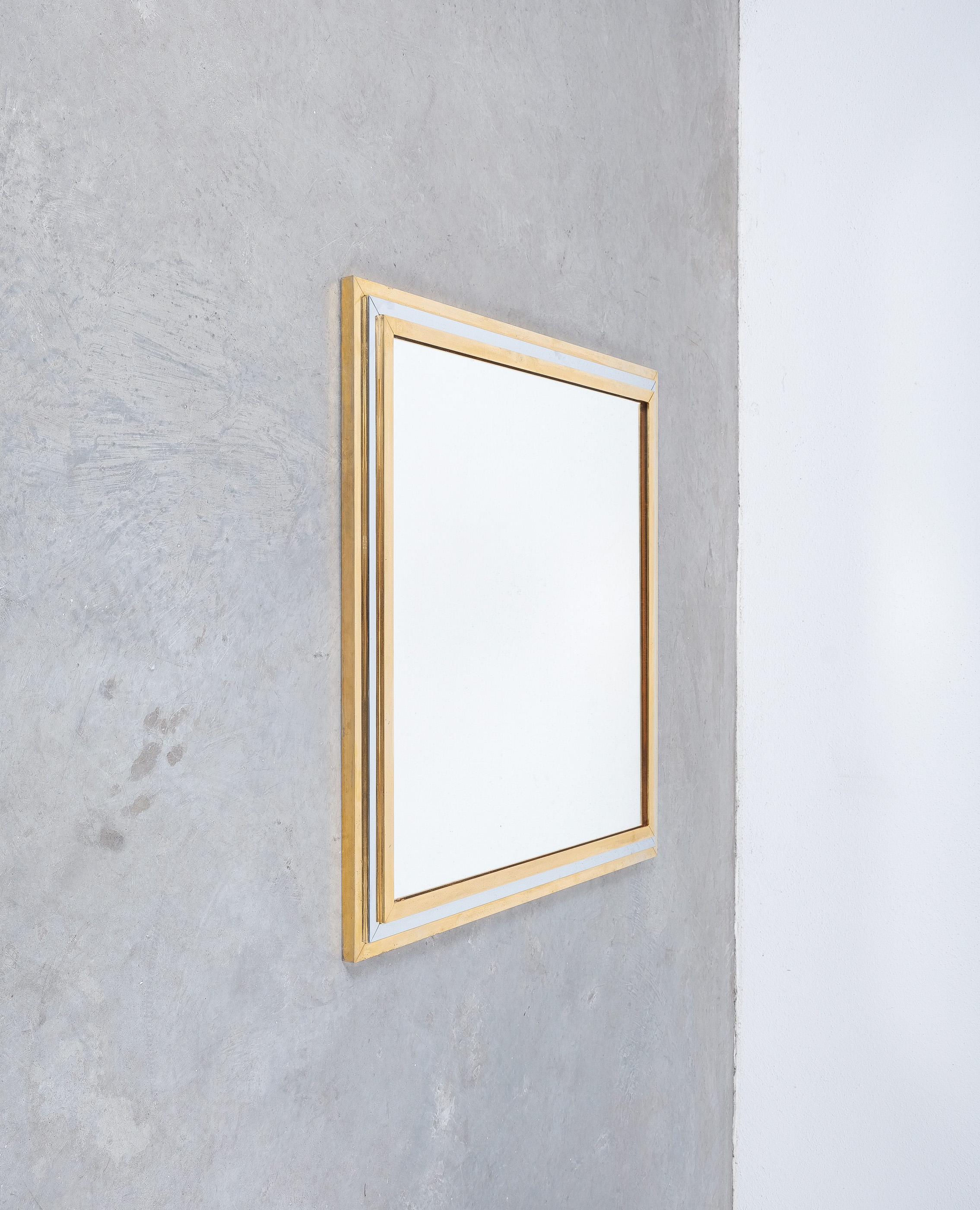 Laiton Miroir en laiton et chrome attribué Romeo Rega, Italie, 1970 en vente