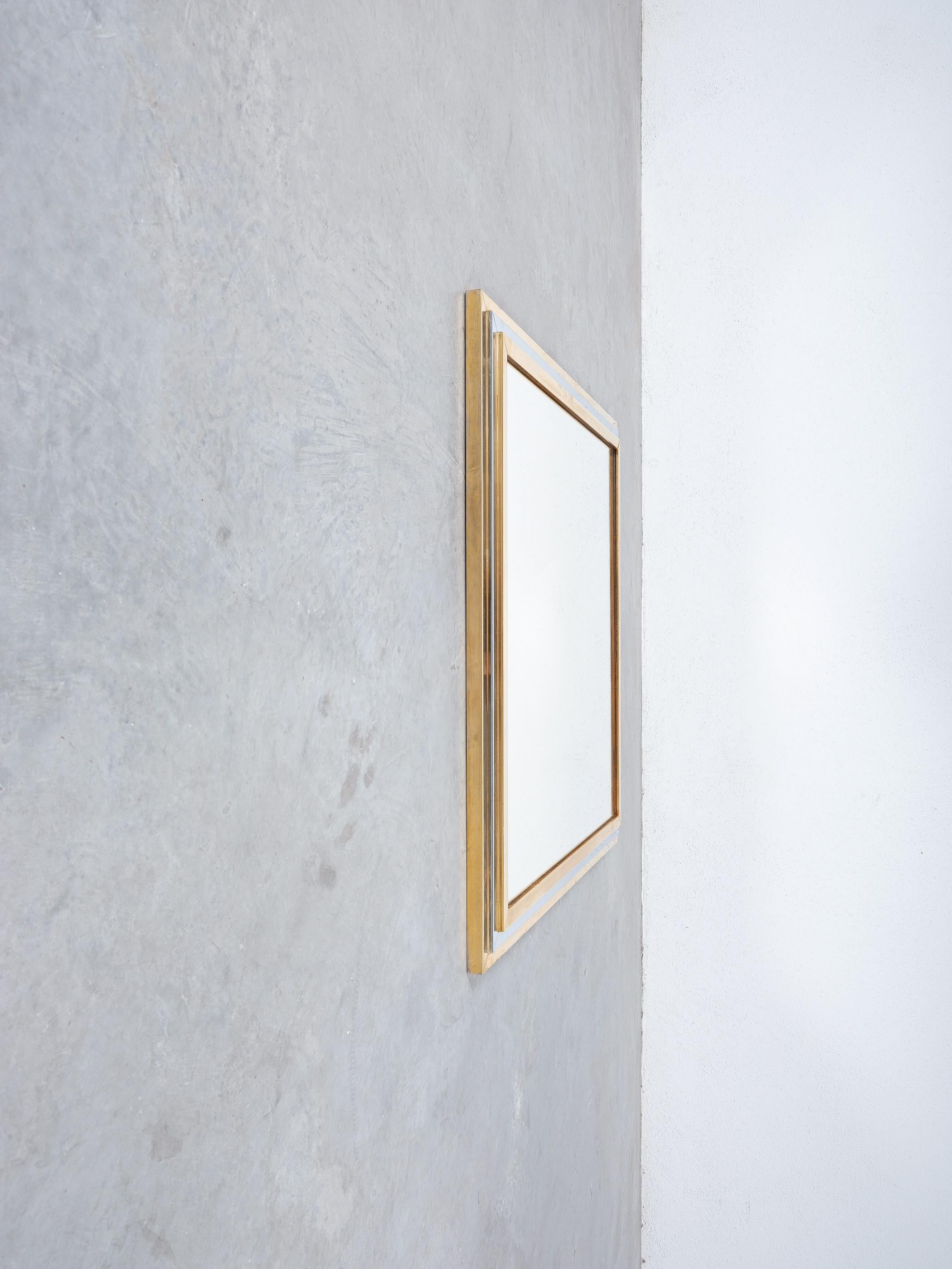 Miroir en laiton et chrome attribué Romeo Rega, Italie, 1970 en vente 1
