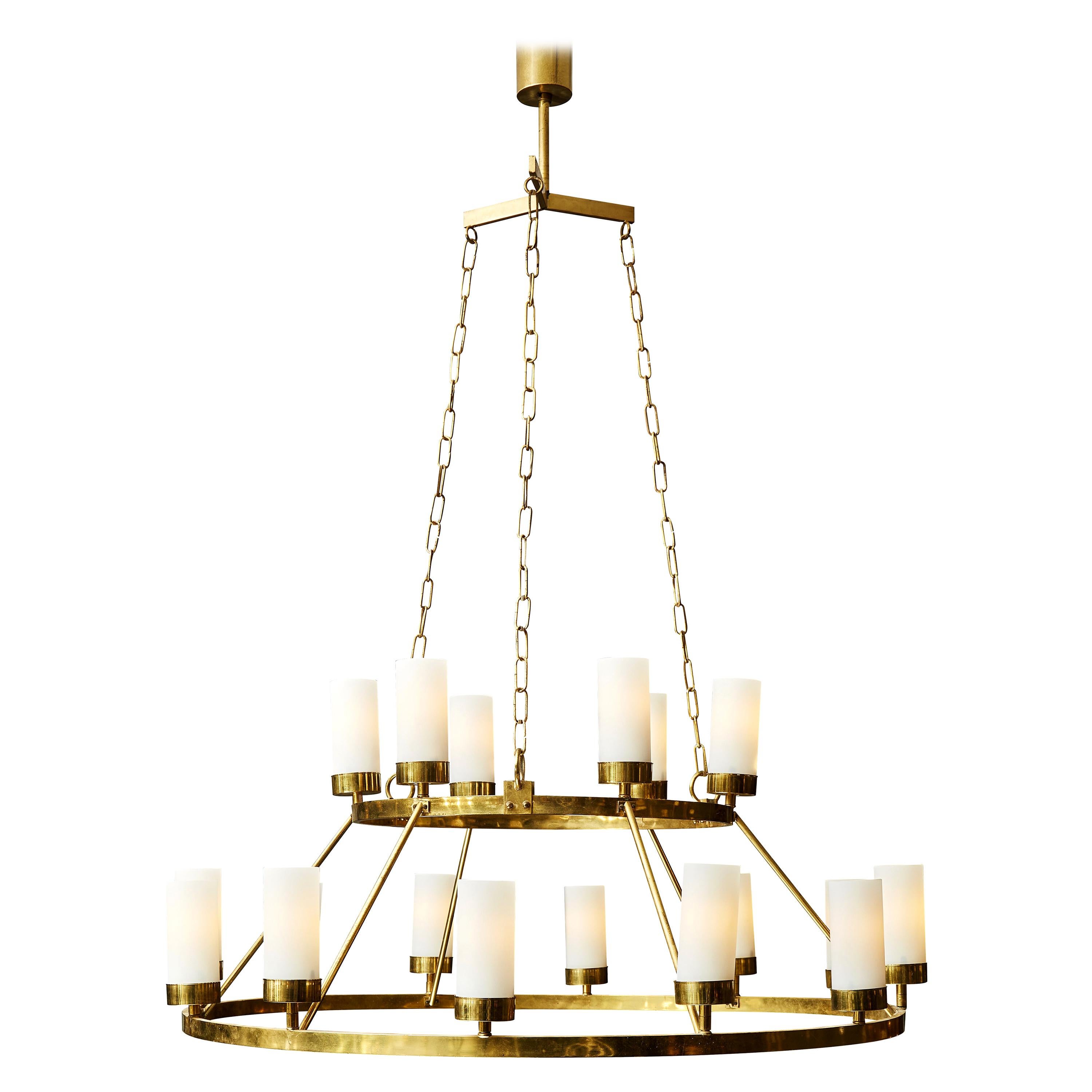 Brass Circular Chandelier with Eighteen Lights Hanged by Chains For Sale