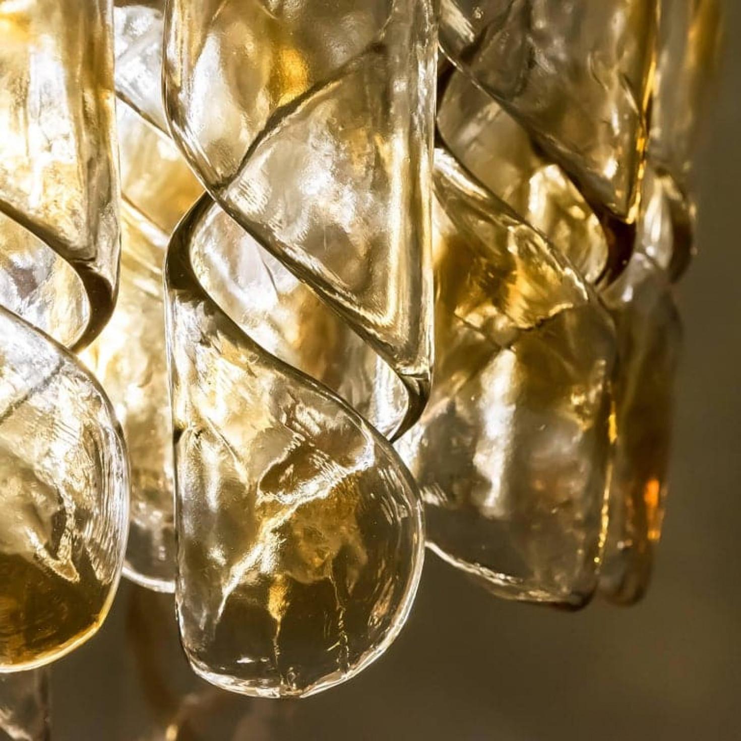 Araña de latón transparente y cristal ámbar en espiral de Doria, 1970 2