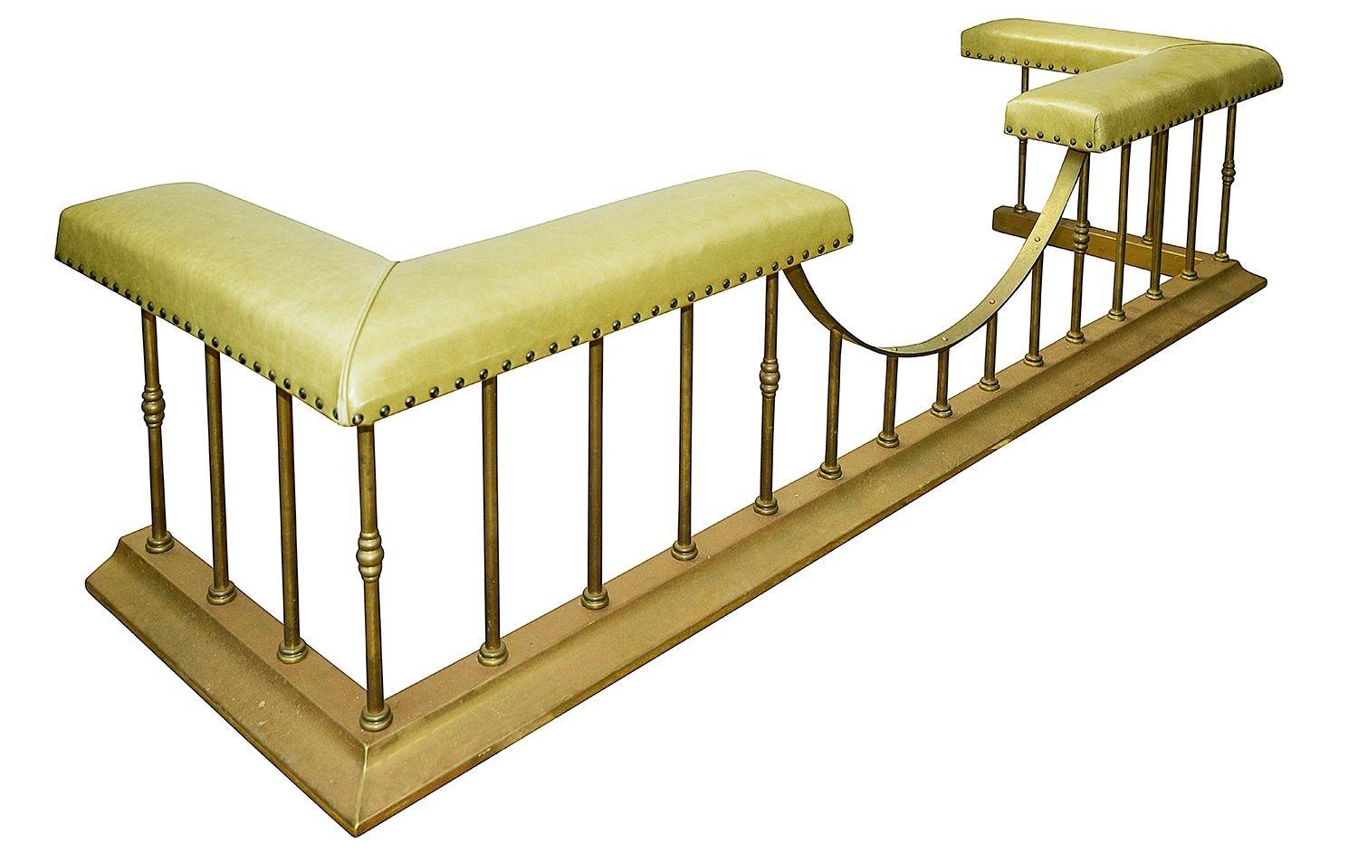 club fender seat