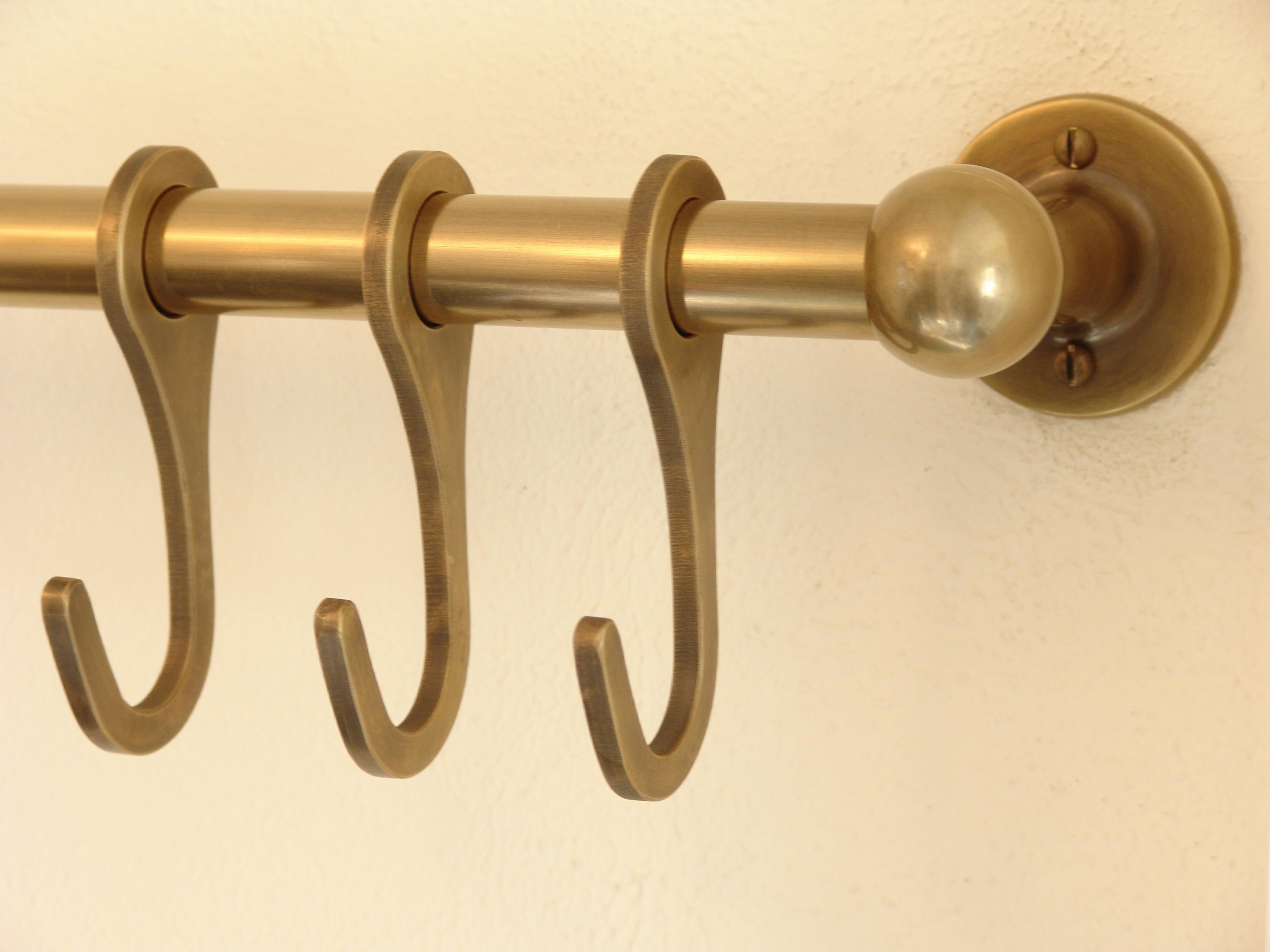 hand hooks for wall