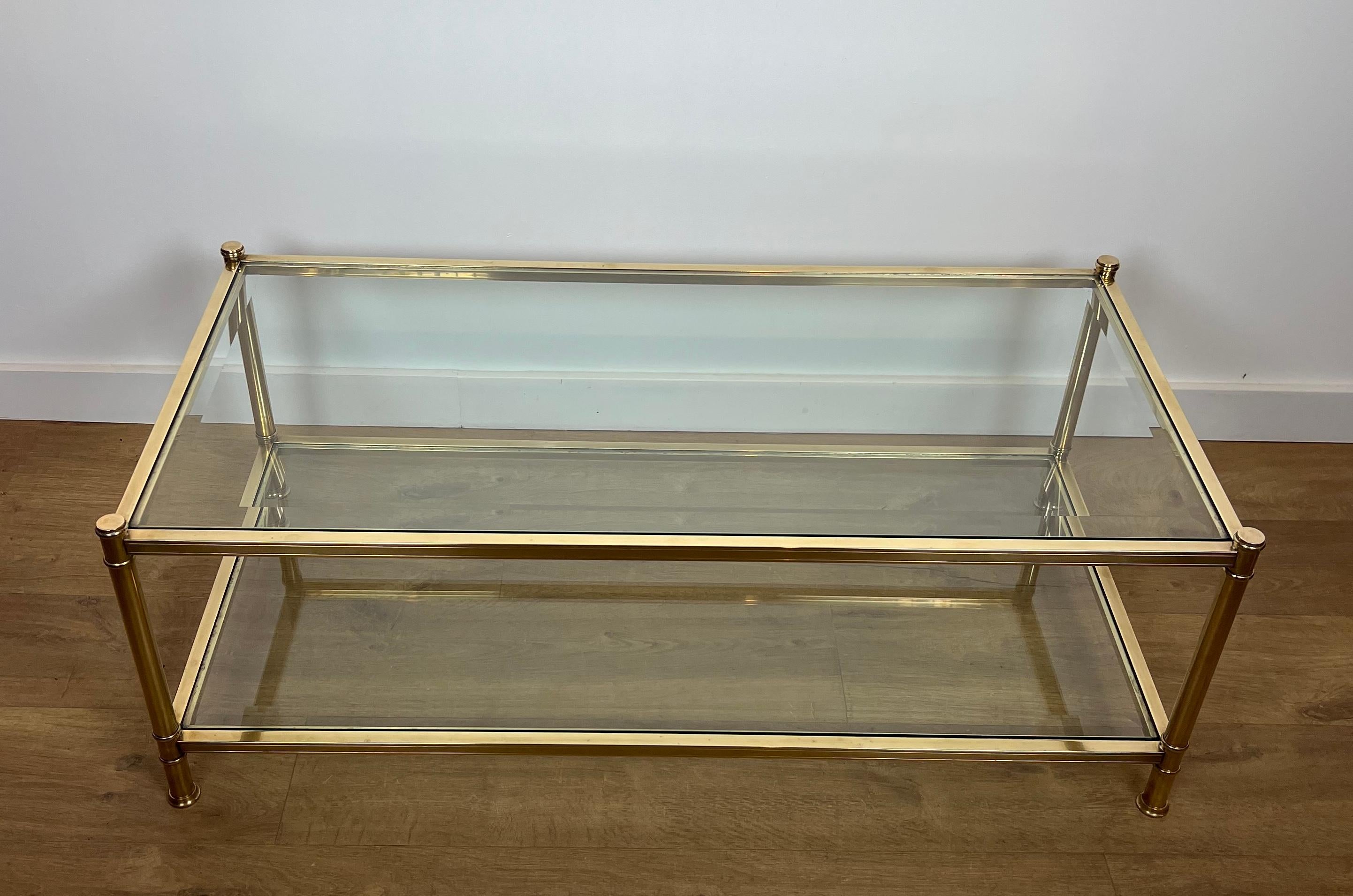 Table basse en laiton de Roche Bobois. Circa 1970 Bon état à Marcq-en-Barœul, Hauts-de-France