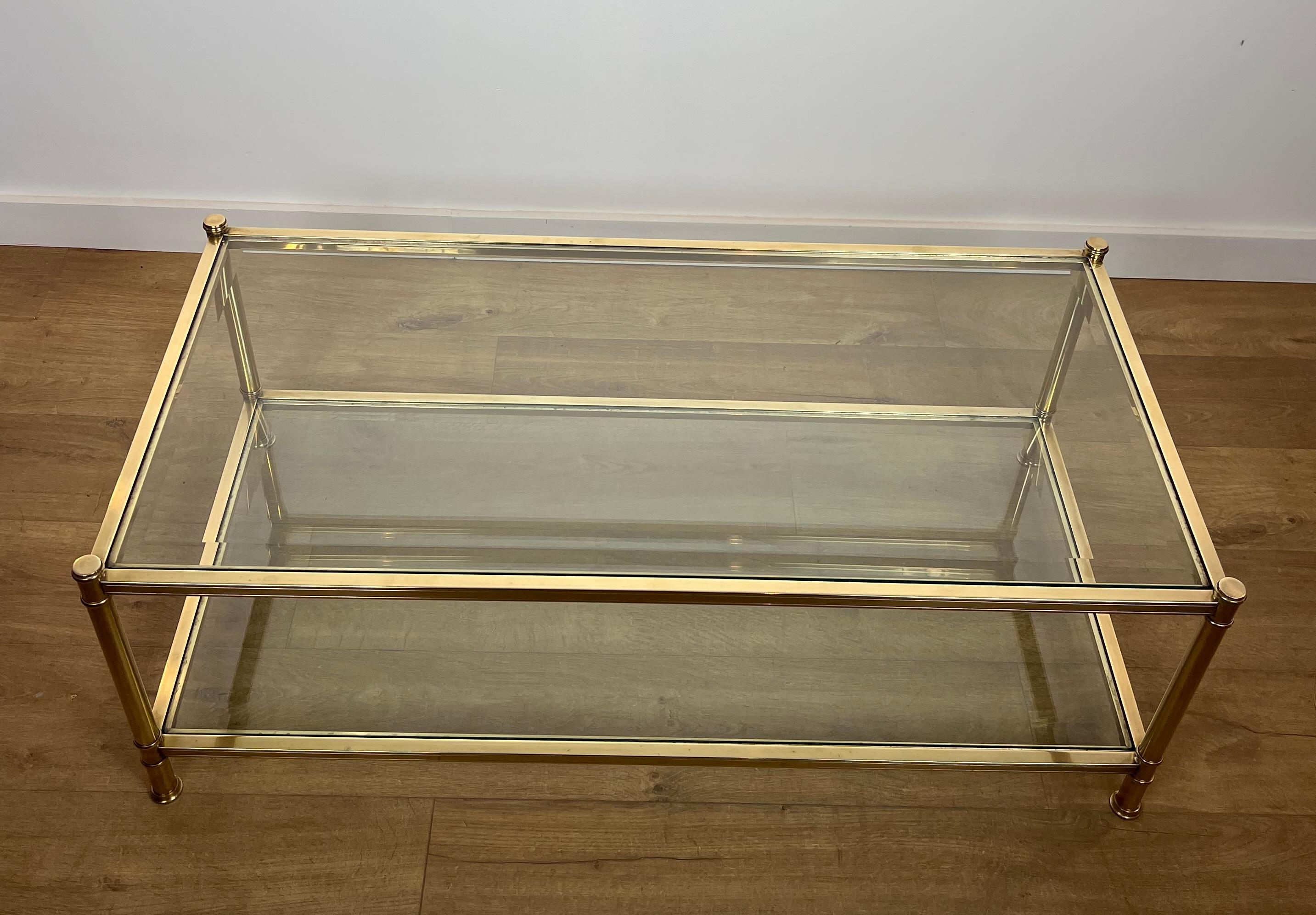 Fin du 20e siècle Table basse en laiton de Roche Bobois. Circa 1970