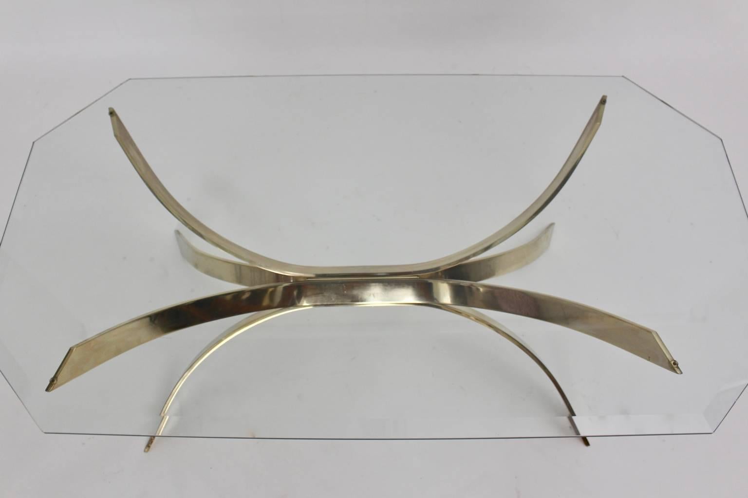 Modernist Vintage Brass Coffee Table with a Clear Glass Top, 1970s 2