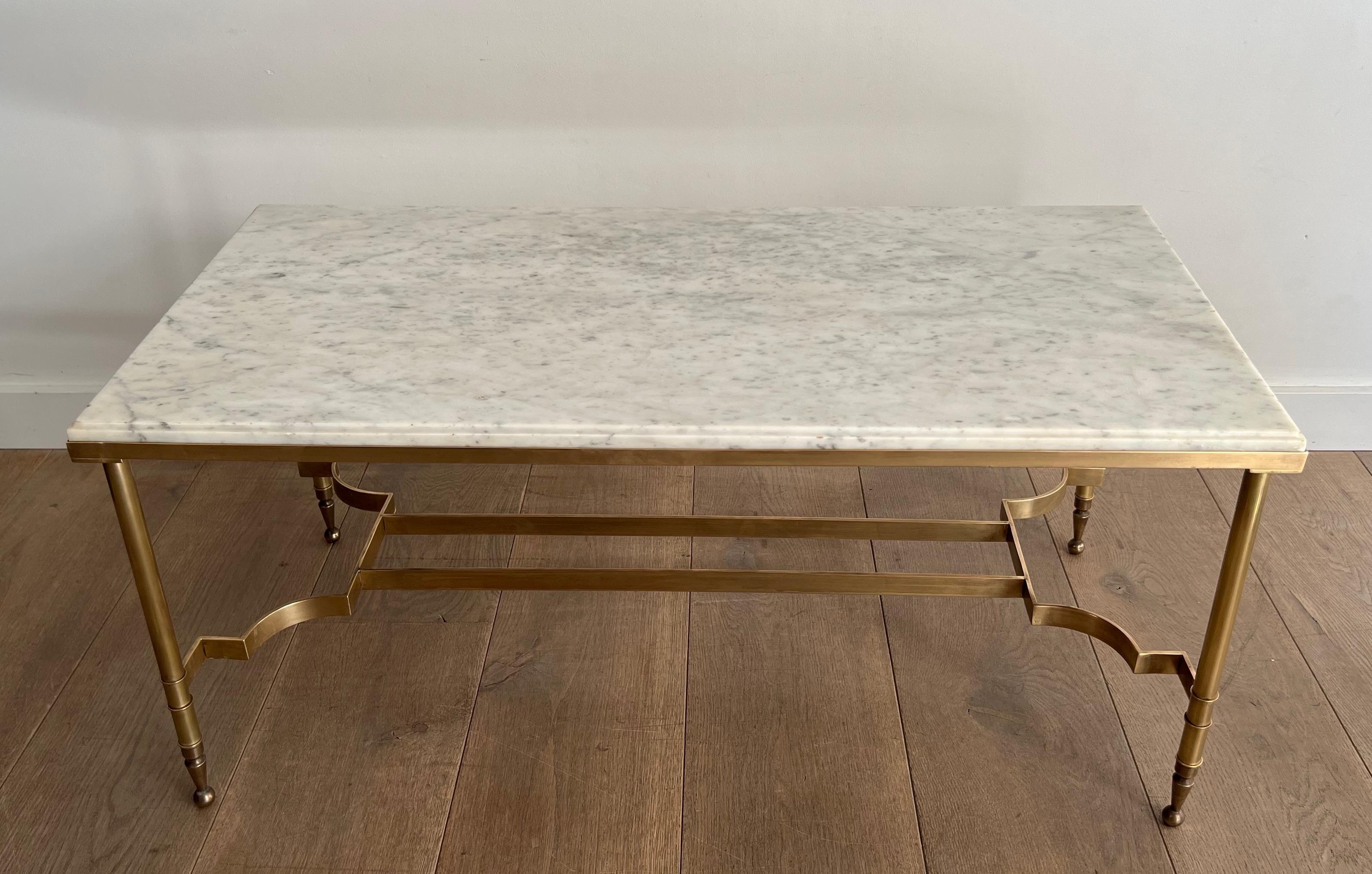 Table basse en laiton avec plateau en marbre par Maison Jansen en vente 12