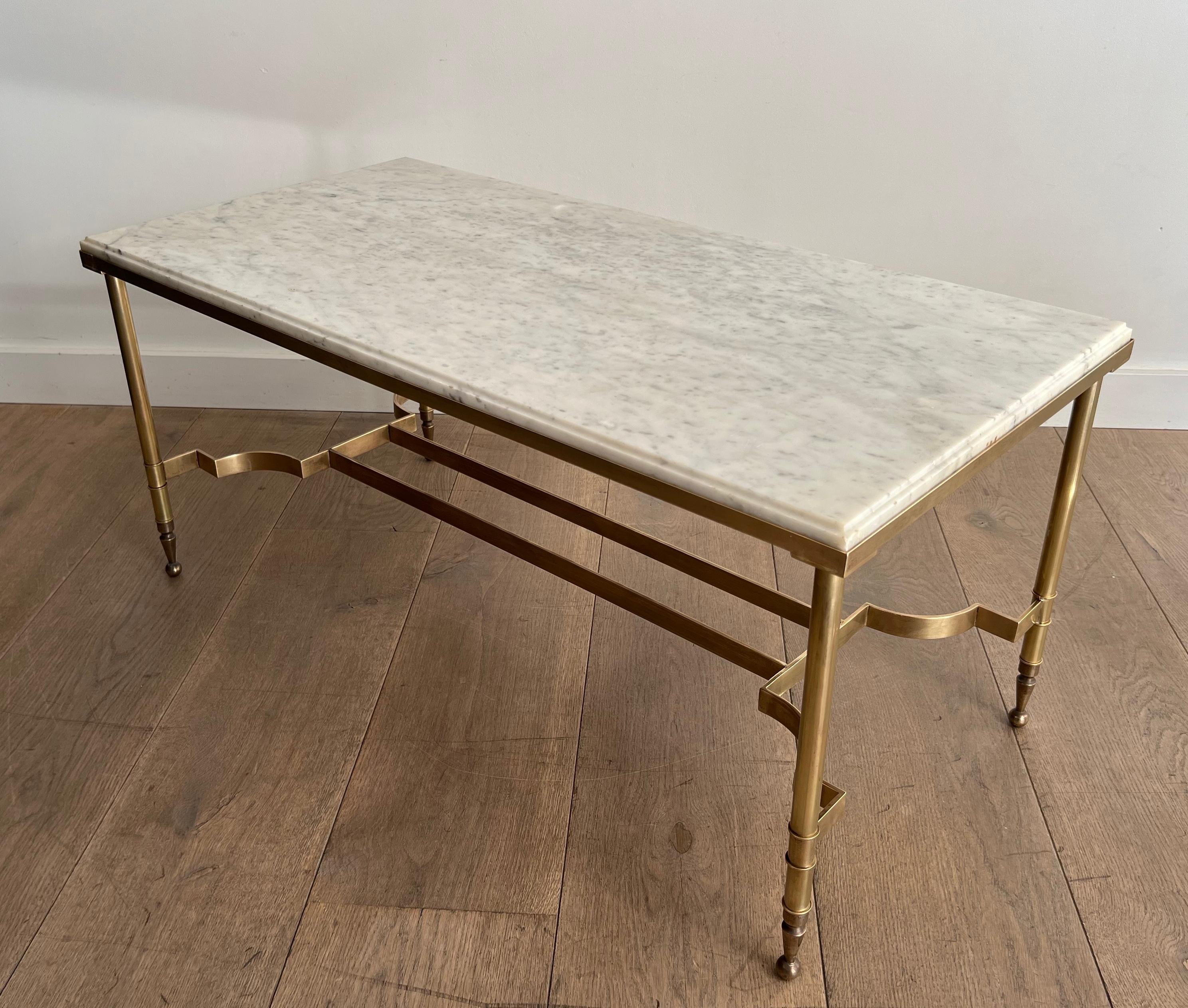 Table basse en laiton avec plateau en marbre par Maison Jansen en vente 13