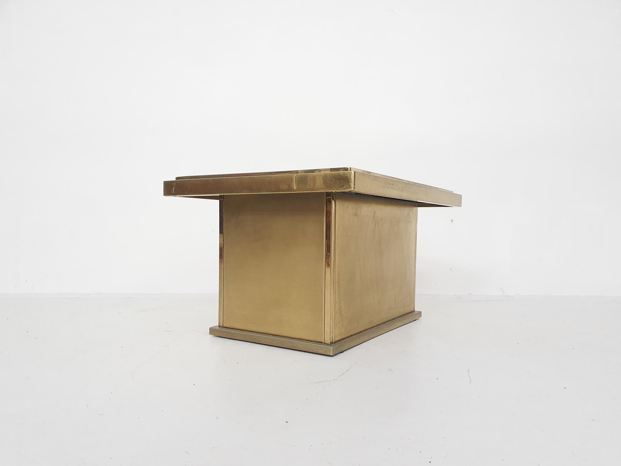 Late 20th Century Brass Coffee Table with Mirrored Glas, Attributed to Belgo Chrom, Belgium, 1970