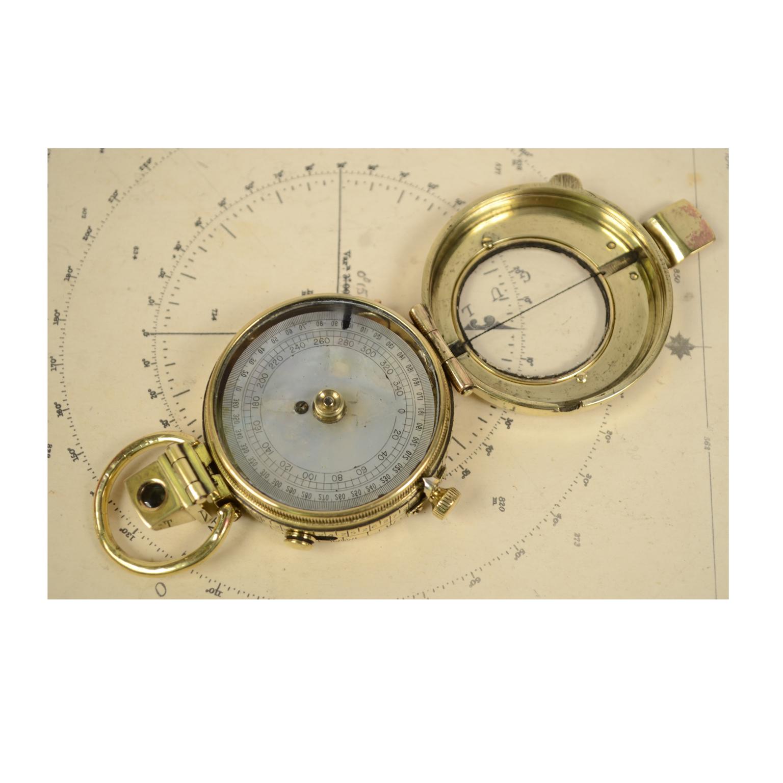 Antique Navigation Brass Compass made in 1918 and Supplied to British Officers  1