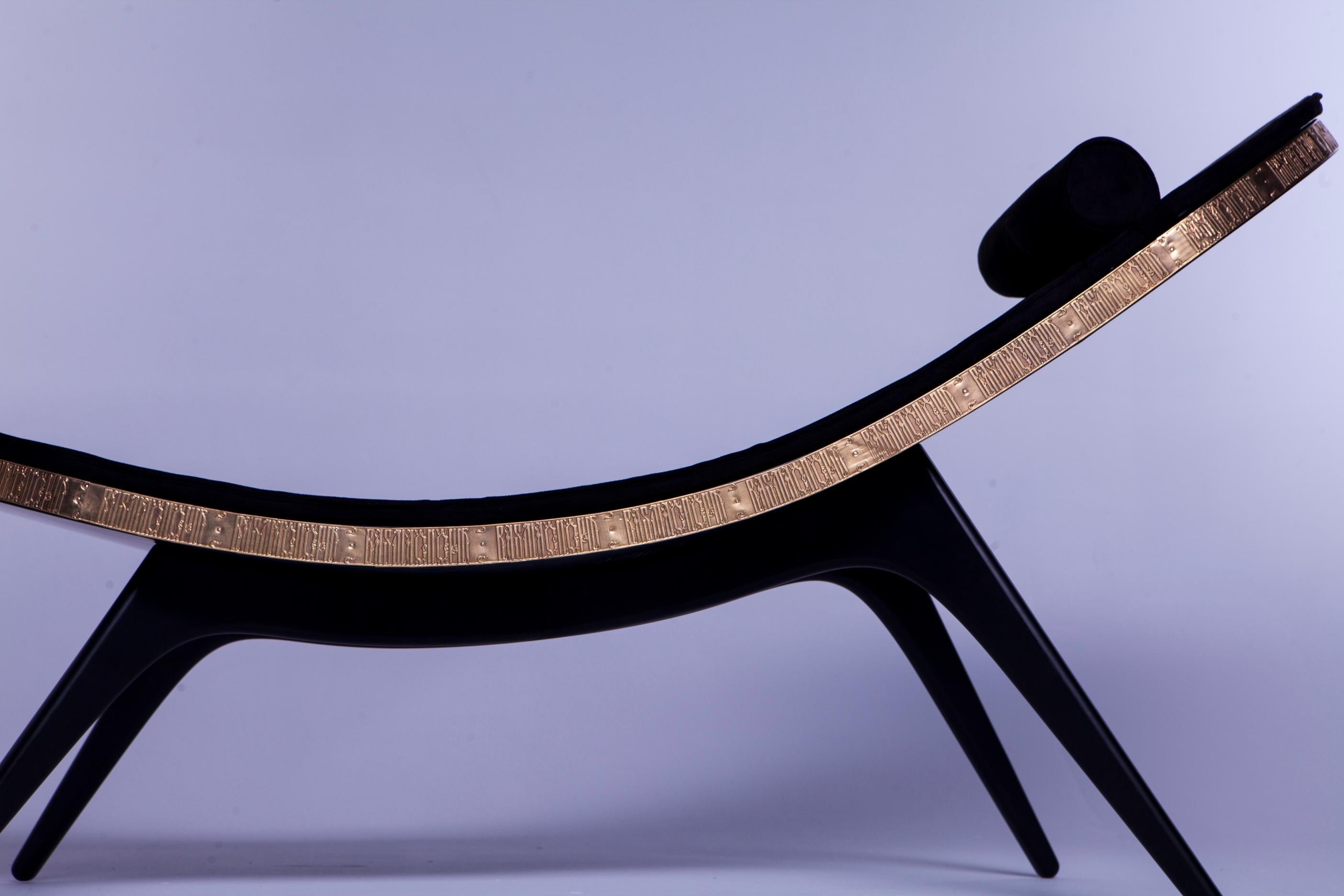 Brass contemporary lounge chair Signed by Semen Lavdansky and Ivan Basov
Material: Brass, metal girdle
Dimensions: 74 x 51 x 137 cm
Can be made to order in different dimensions

Ivan Basov is one of the leading figure of the contemporary