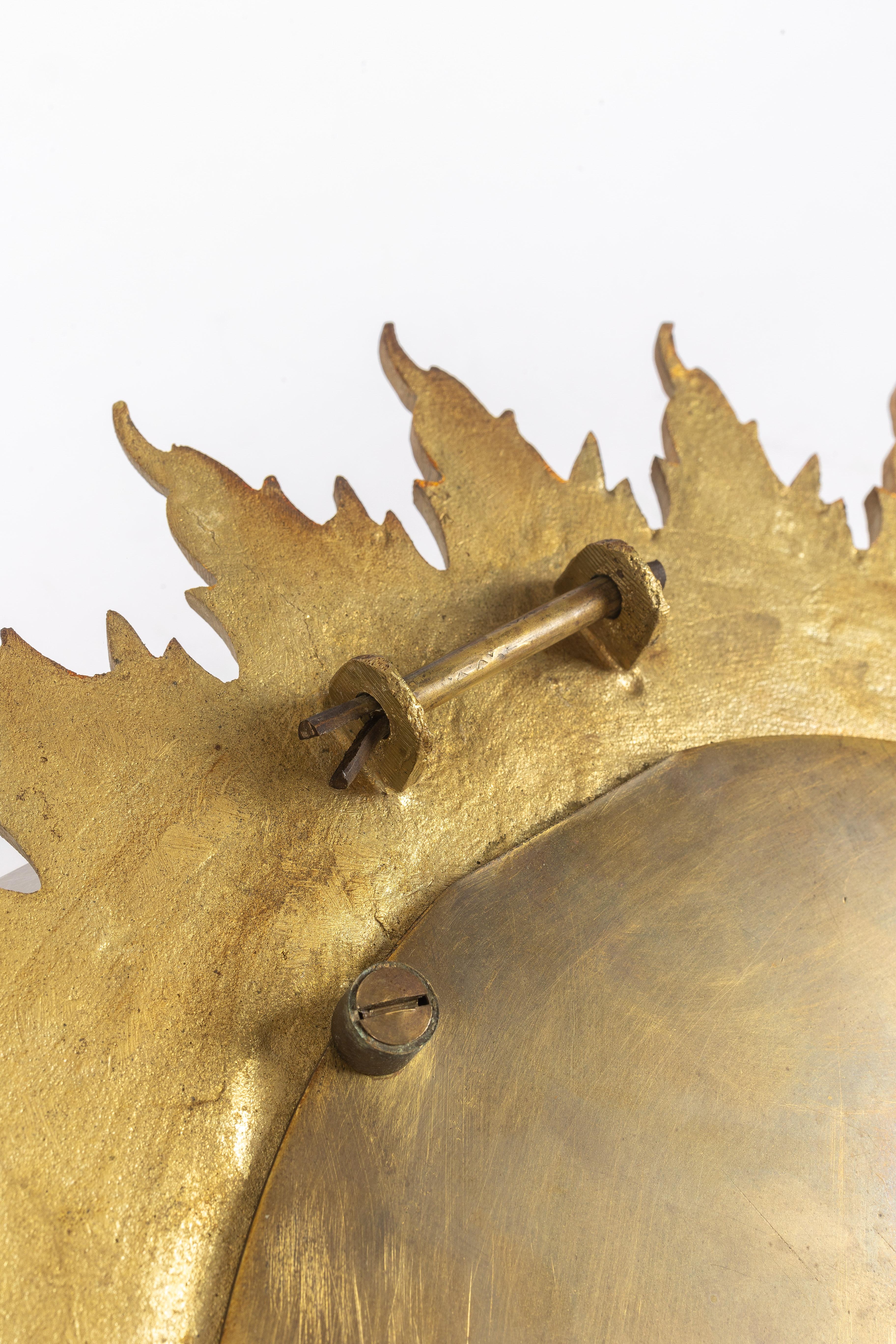 Brass convex sunburst mirror For Sale 3