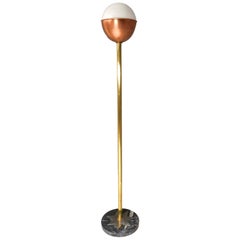 Lampada da terra in ottone, rame e marmo nero "Lampione" di Carmelo La Gaipa, 2019