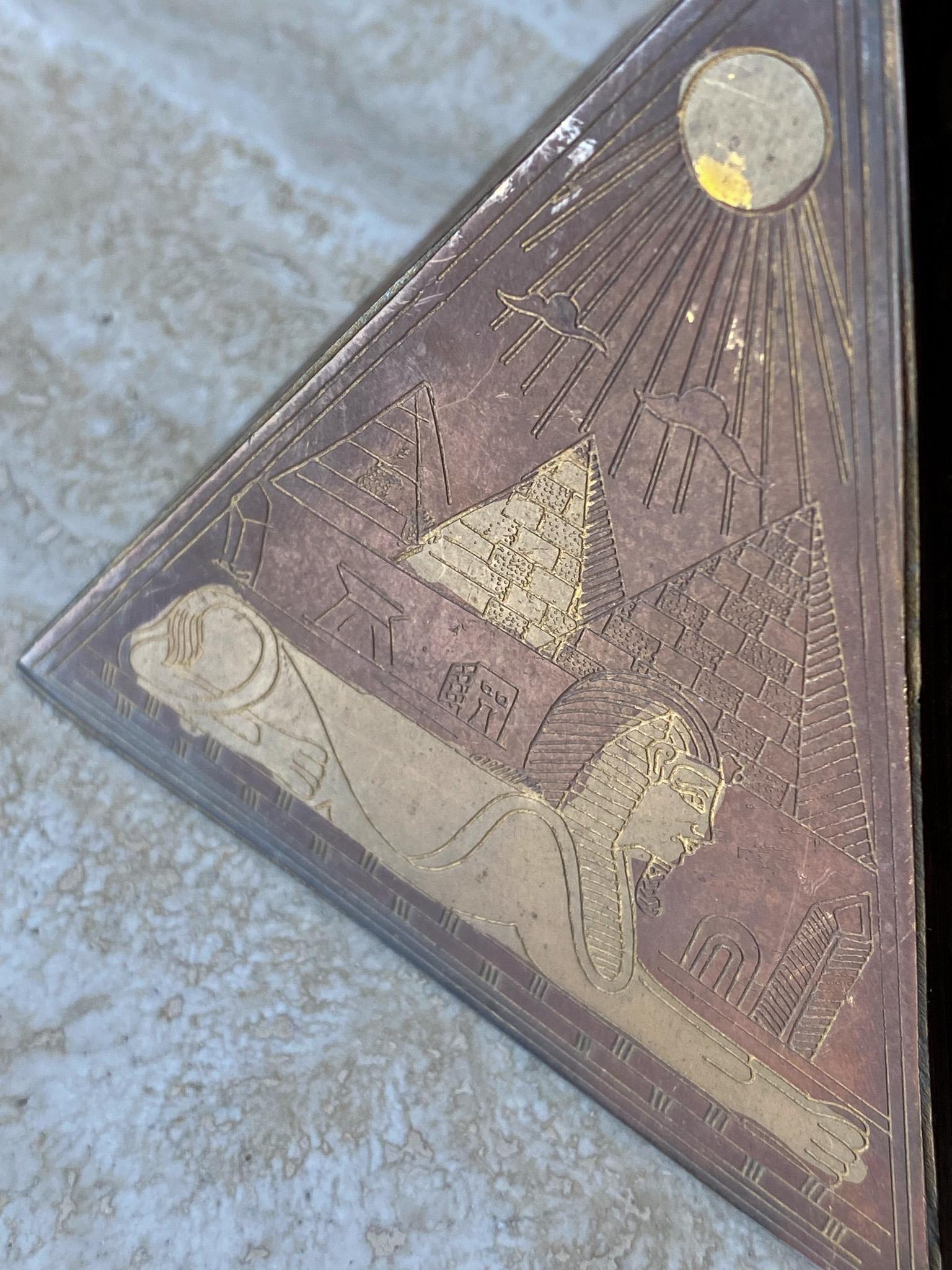 Brass & Copper Egyptian Revival Pyramid Sculptural Paperweight, 1960's  For Sale 1