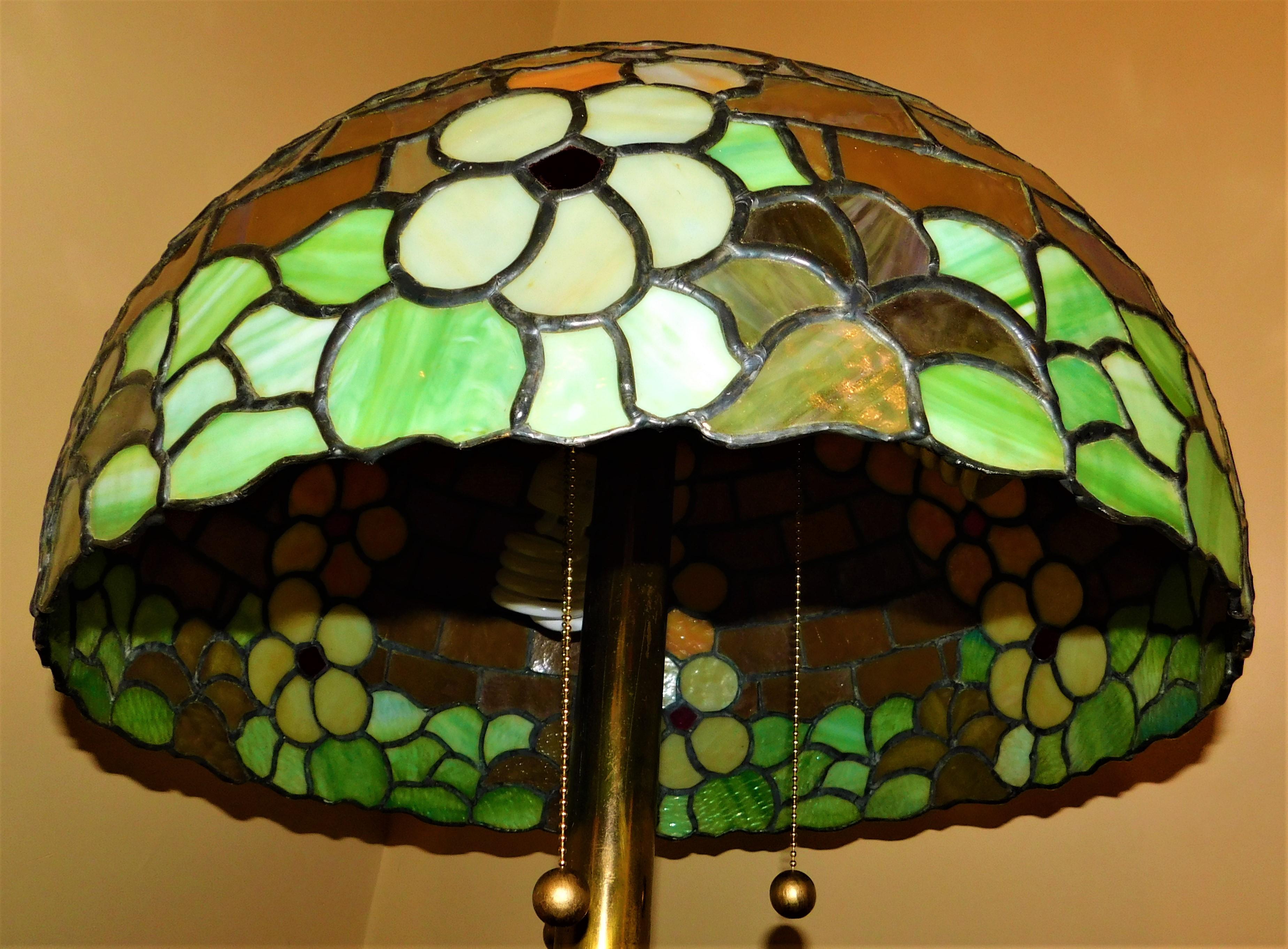 Brass Copper Floor Lamp with Handmade Tiffany Style Shade In Good Condition In Hamilton, Ontario