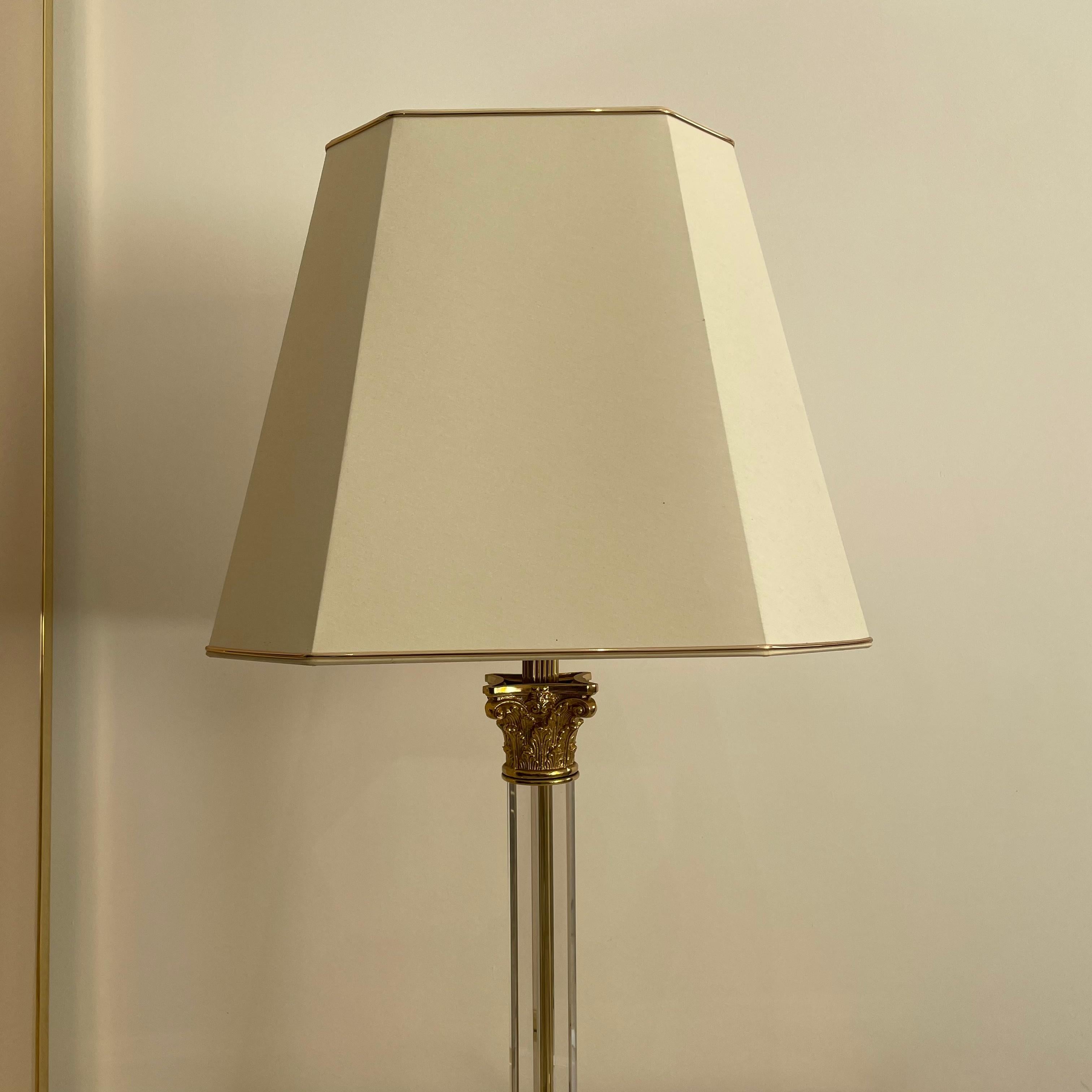 German Brass Corinthian Lucite Column Table Lamp 1970s Hollywood Regency Postmodern For Sale
