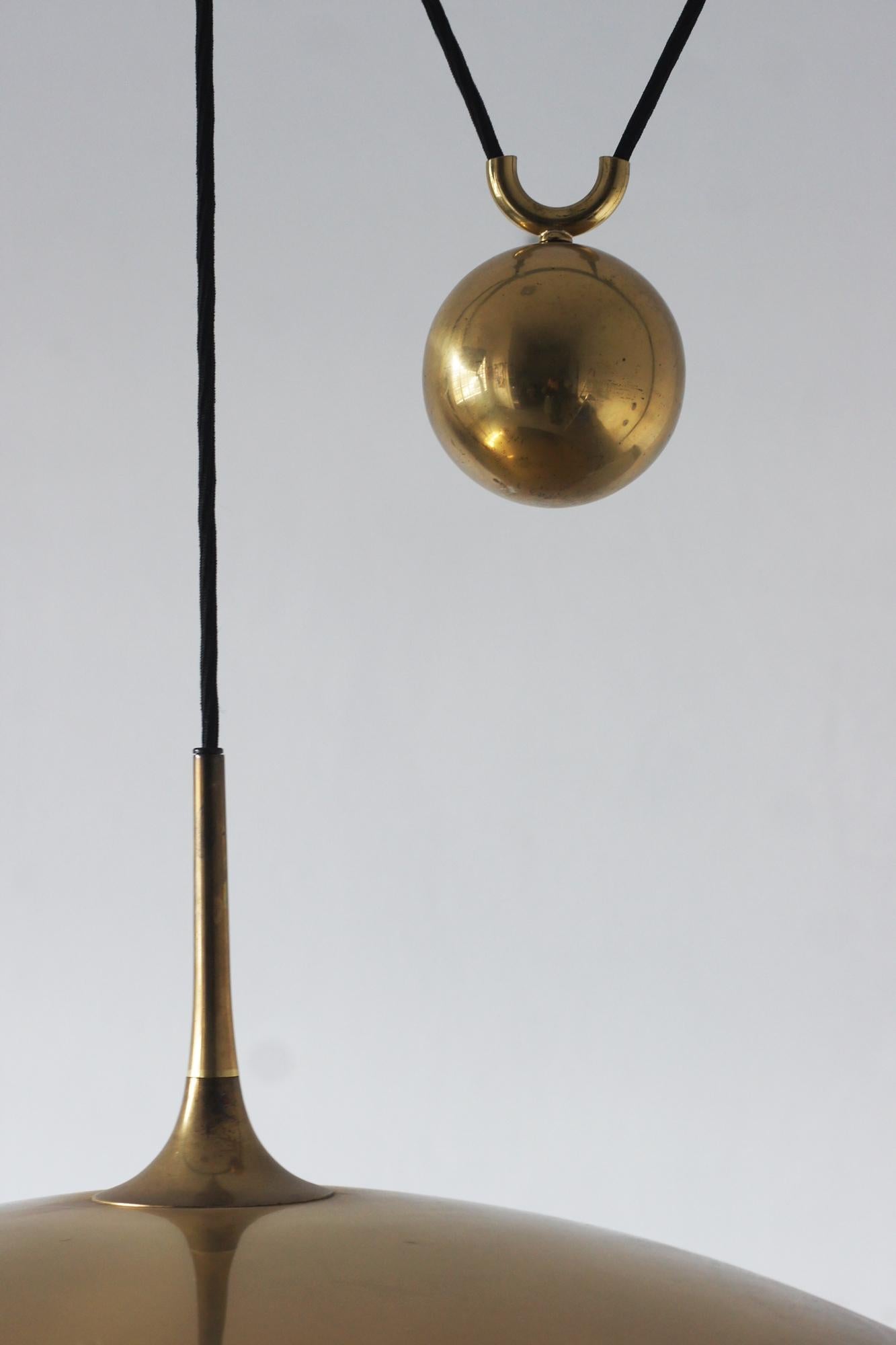 Late 20th Century Brass Counterbalance Pendant Lamp by Florian Schulz