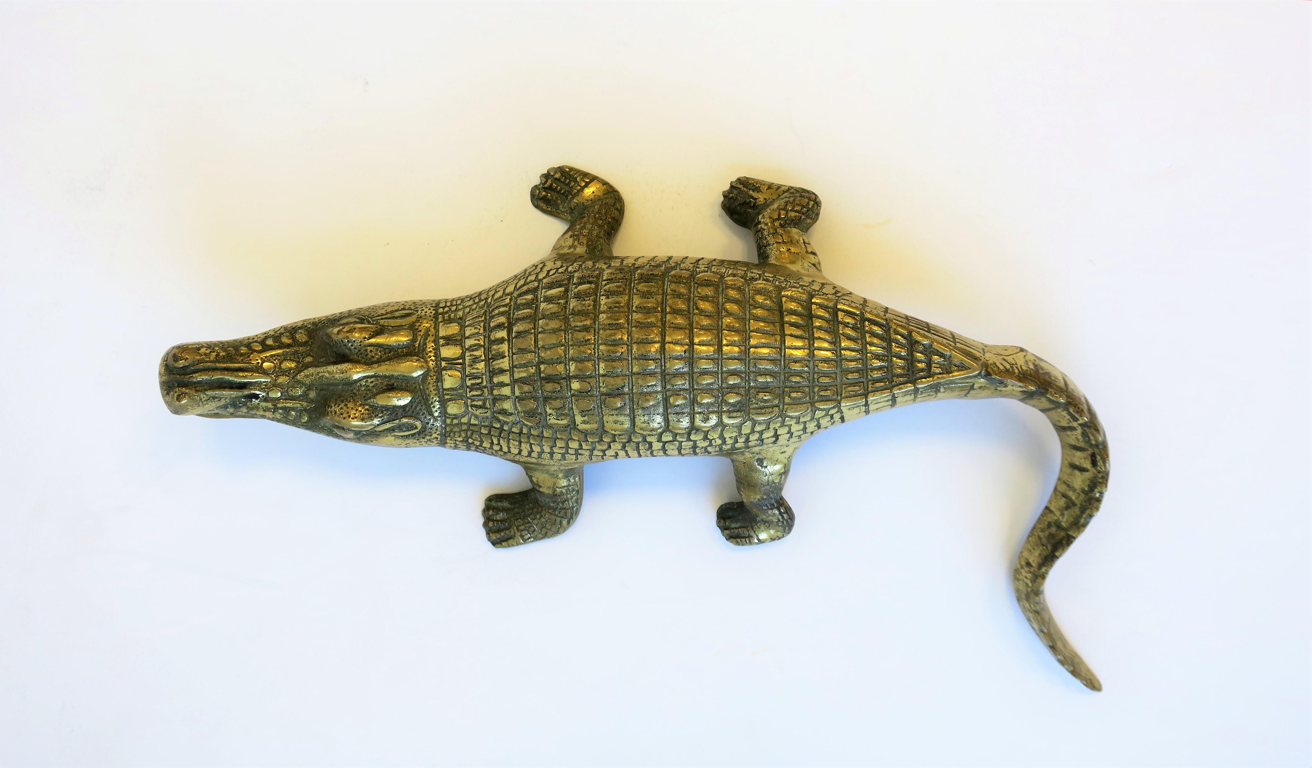 Brass Crocodile or Alligator Sculpture In Good Condition In New York, NY