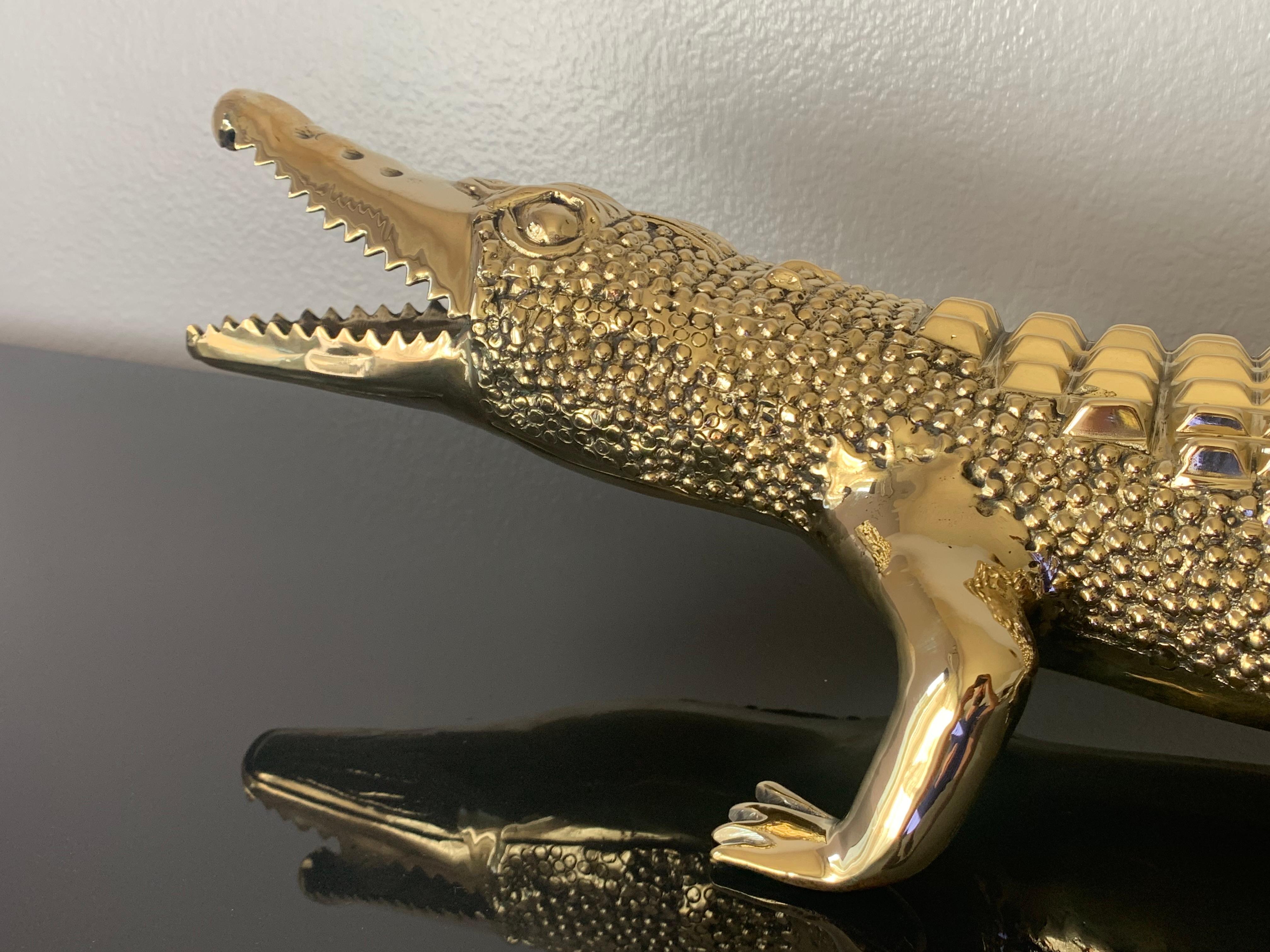 Brass Crocodile or Alligator Sculpture Pet In Good Condition In North Hollywood, CA