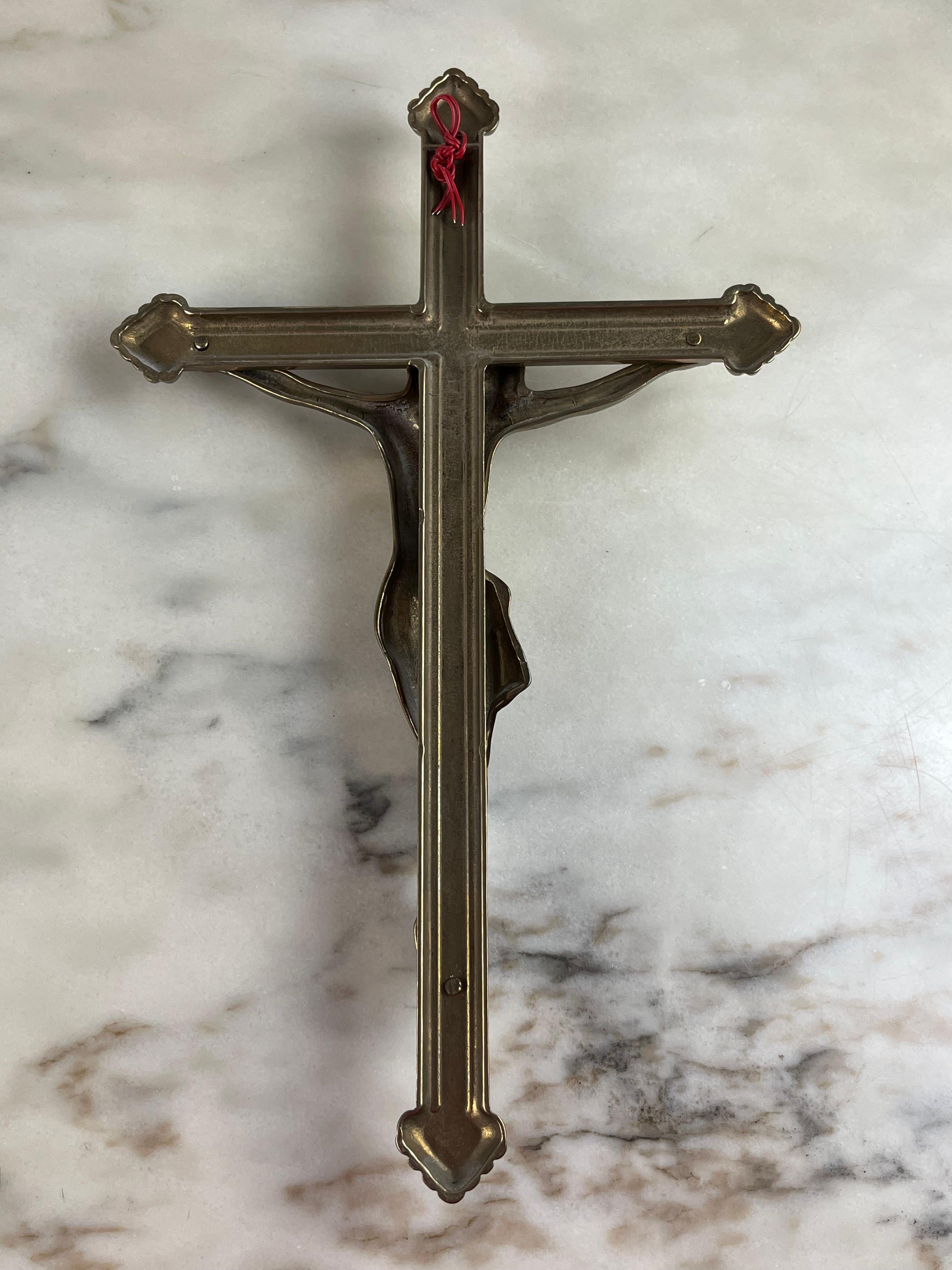 Mid-20th Century Brass Crucifix, Italy, 1960s For Sale