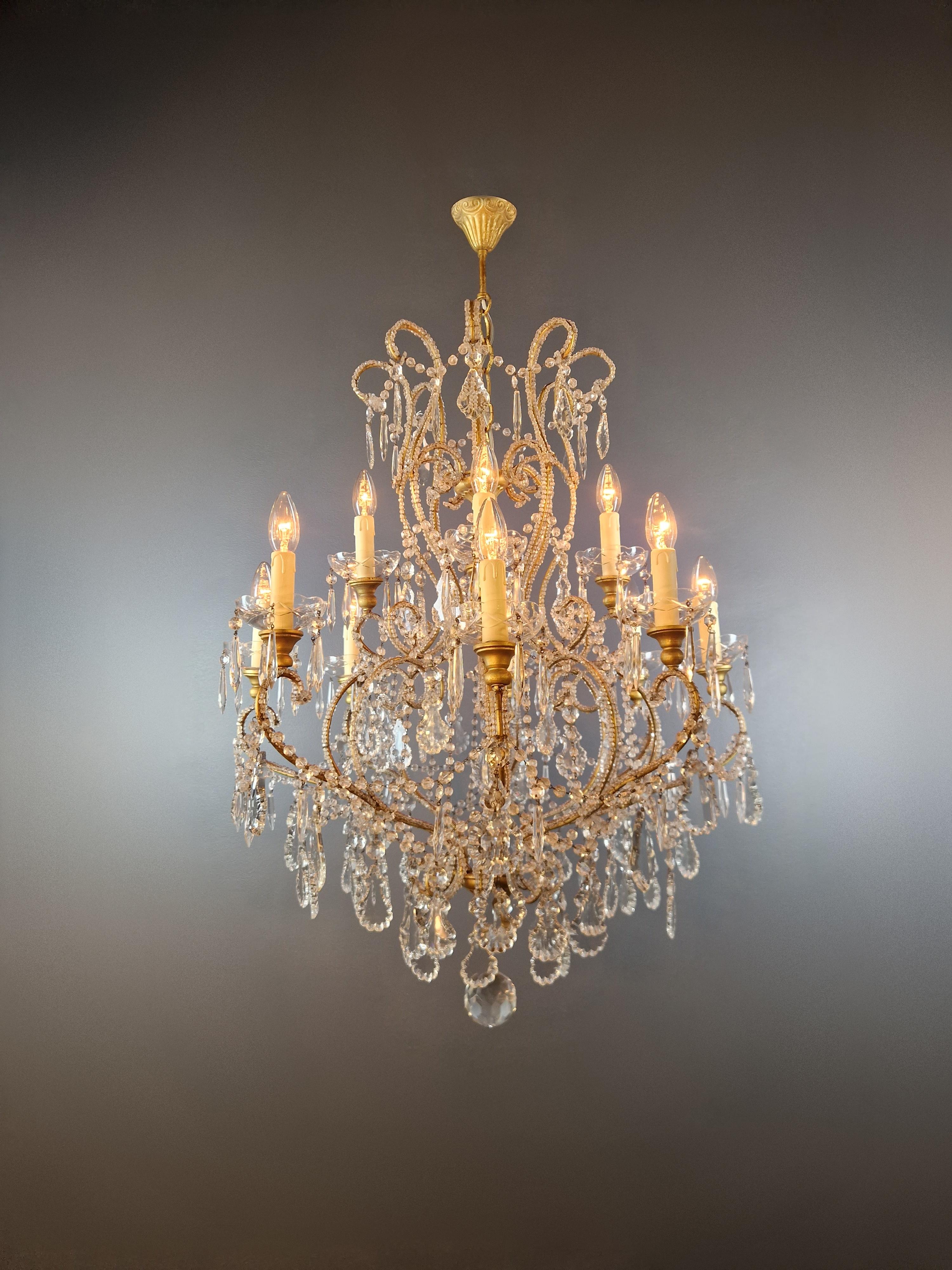 We present to you an exquisite Art Nouveau brass chandelier chandelier ceiling light - a real rarity and an antique jewel. This vintage chandelier was lovingly and professionally restored in Berlin and its electrical wiring was adapted for smooth