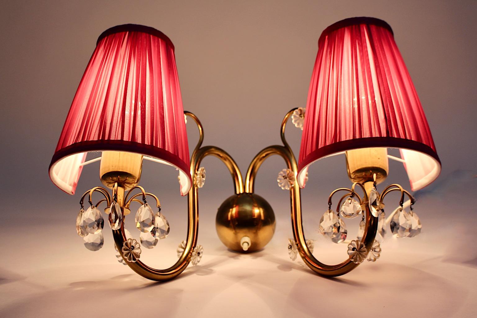 Brass Crystal Glass Pink Mid-Century Modern Pair of Sconce Lobmeyr, Vienna 1950s For Sale 8