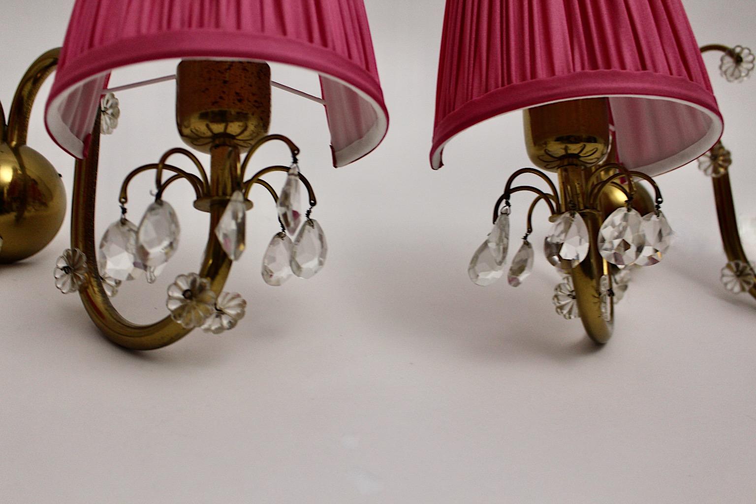 Brass Crystal Glass Pink Mid-Century Modern Pair of Sconce Lobmeyr, Vienna 1950s For Sale 10