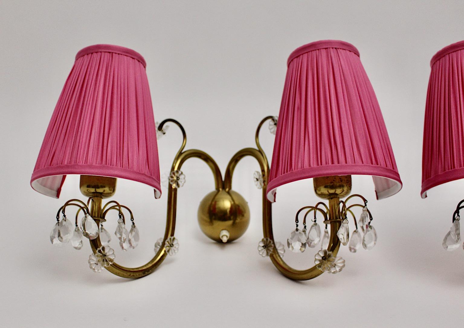 Brass Crystal Glass Pink Mid-Century Modern Pair of Sconce Lobmeyr, Vienna 1950s For Sale 2