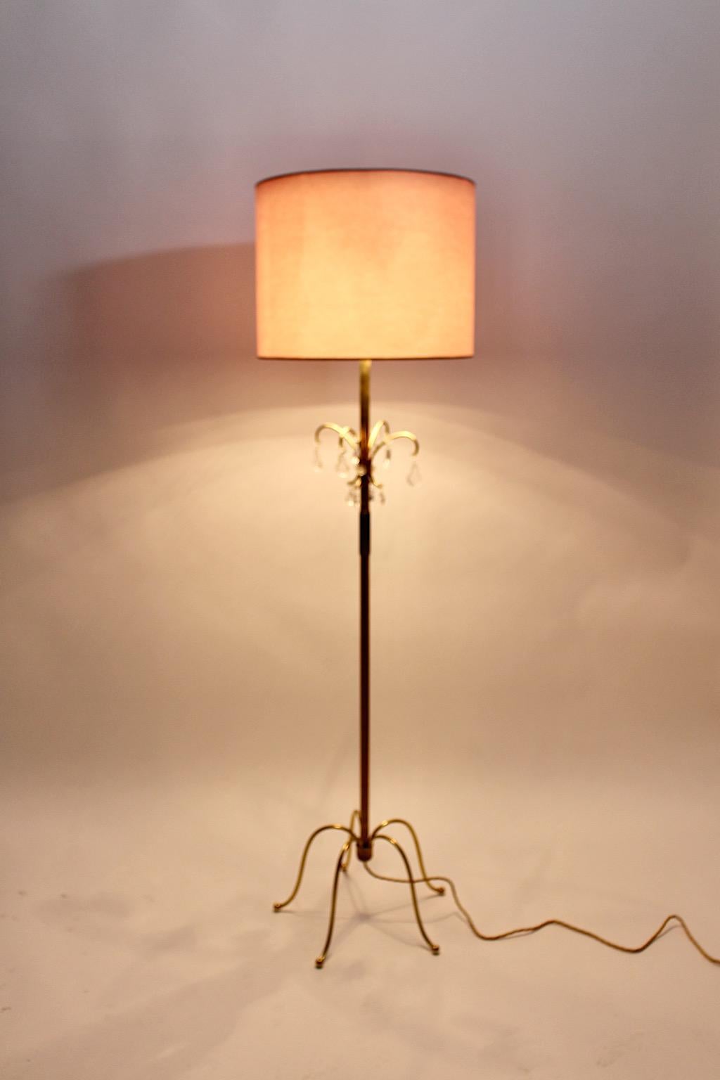 Brass Crystal Glass Vintage Mid-Century Modern Floor Lamp Lobmeyr, 1950, Vienna For Sale 2