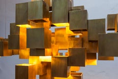 Lampadario a cubo geometrico in ottone di Morghen Studio