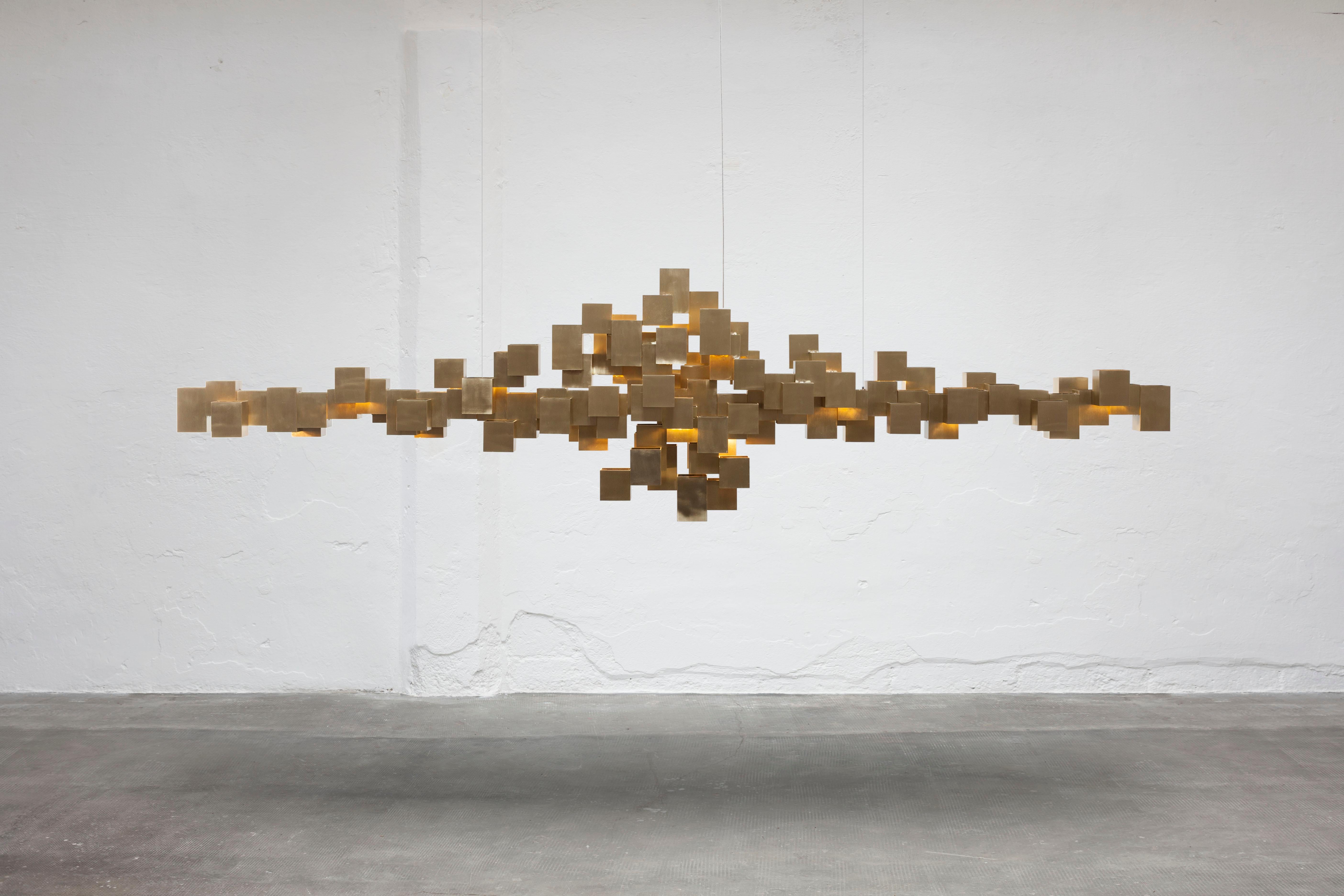 Brass Cube Contemporary Chandelier by HP Sommer for Morghen Studio In New Condition For Sale In Milan, IT