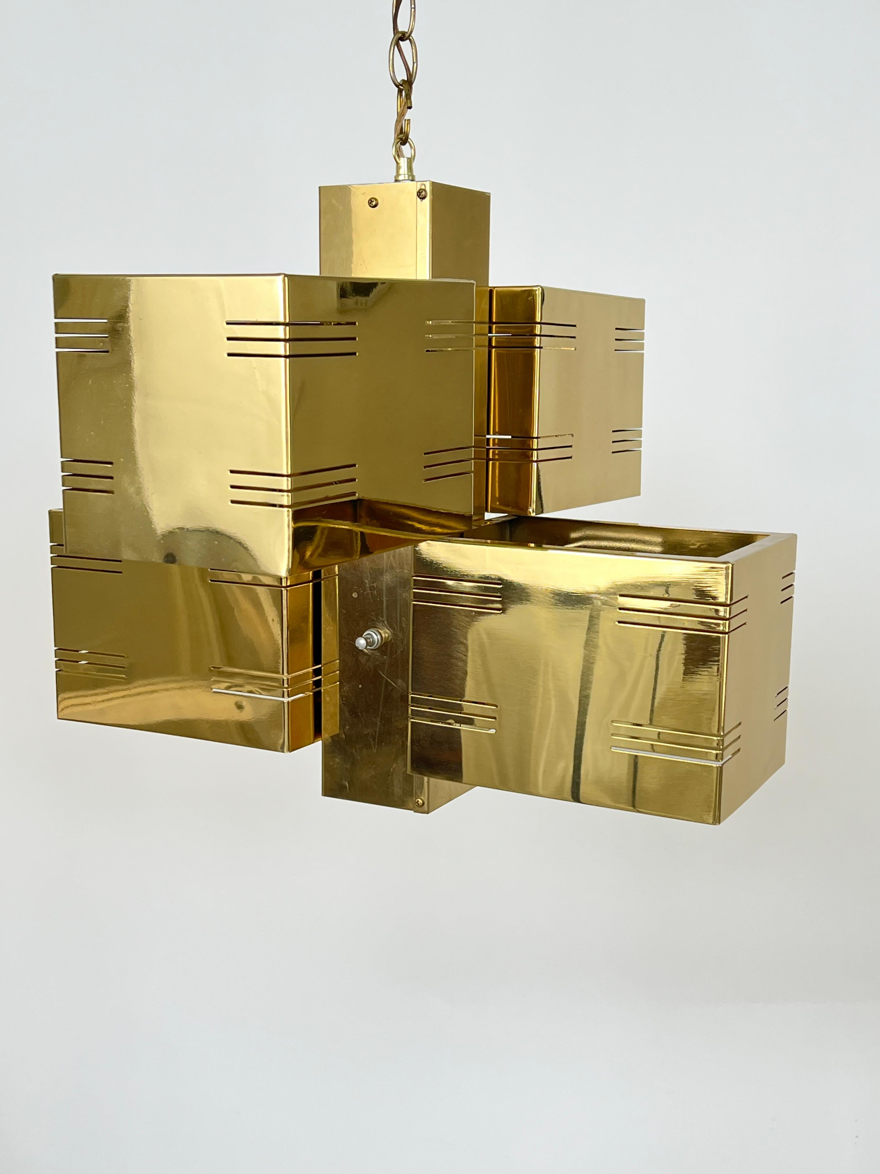 Américain Brass Cubist or Brutalist Chandelier by Curtis Jere en vente
